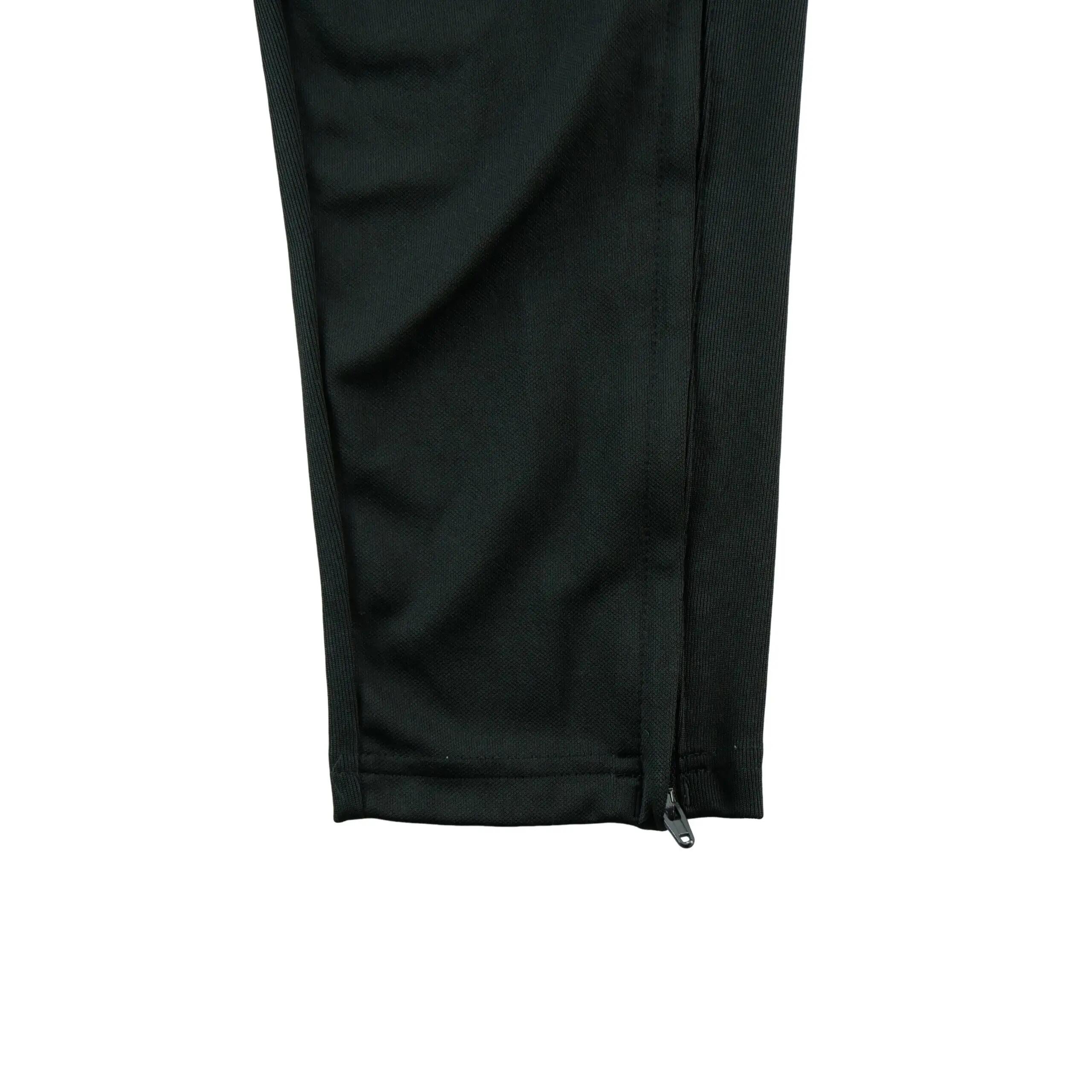 Segunda Vida - Pantalón de chándal hombre Sereno 19 slim Adidas - Excelente 4/7