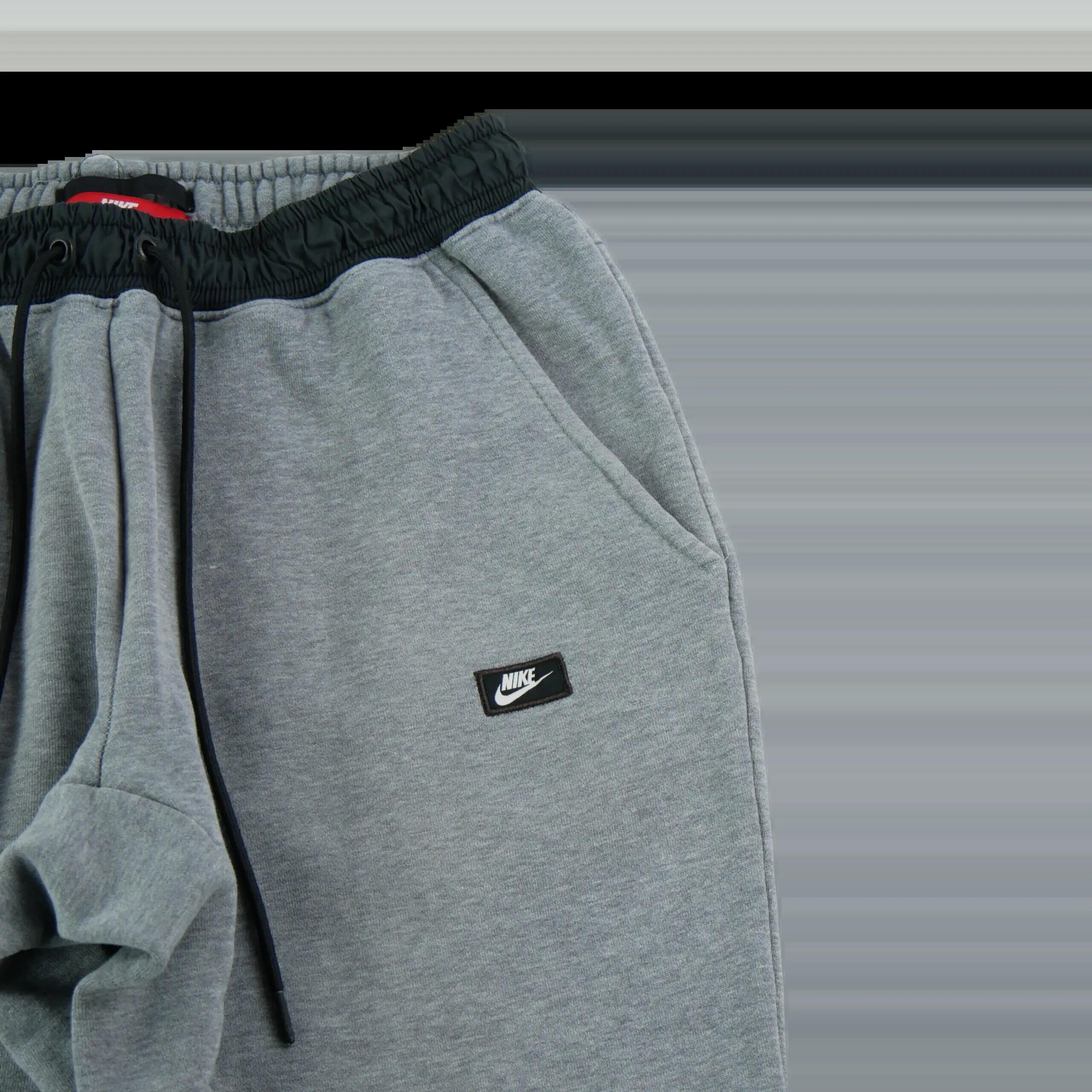 Second life - Spodnie dresowe męskie Nike Dry Joggings - Jak nowy 4/7