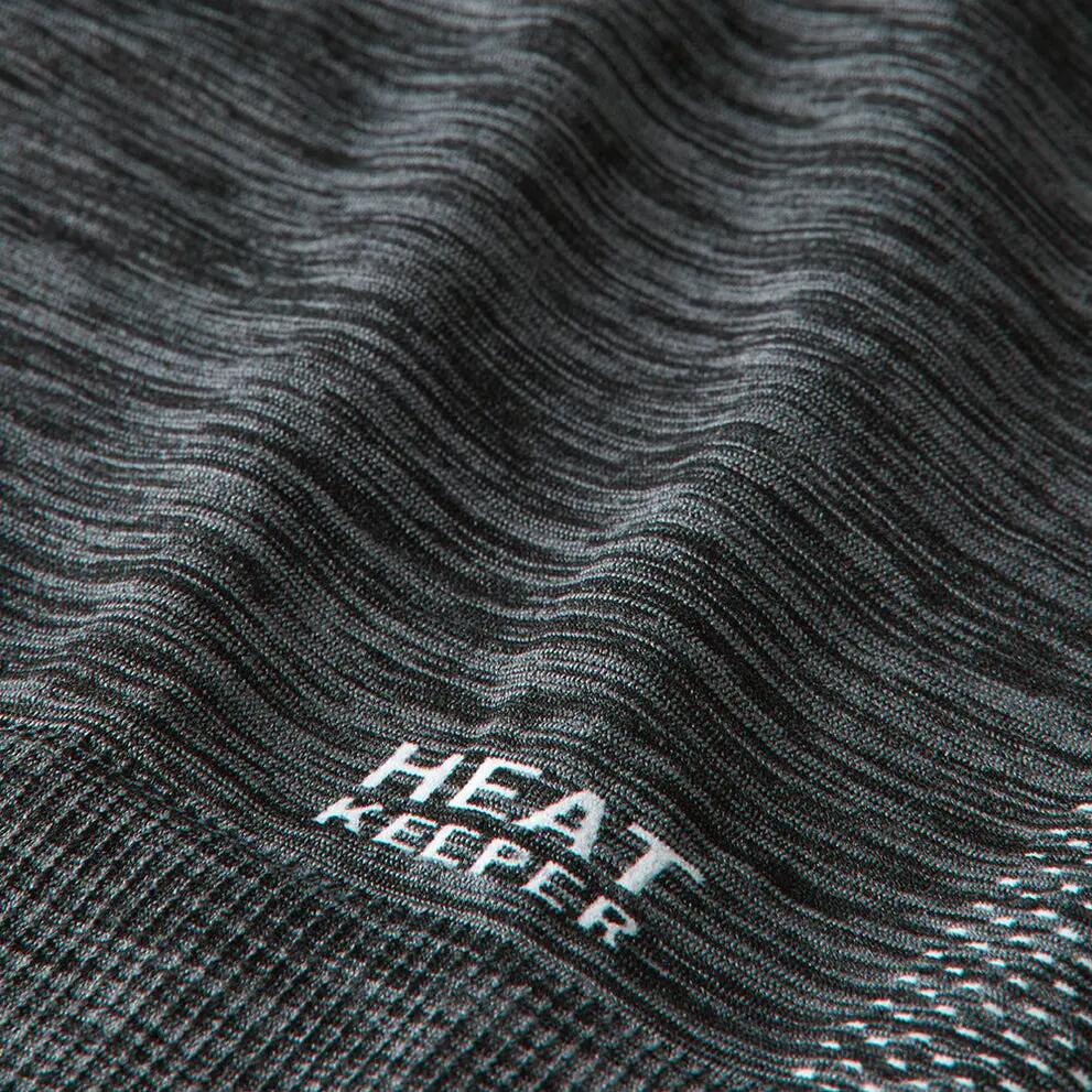 Ensemble thermique pour femme : sous-vêtement technique (pantalon et t-shirt). 6/7