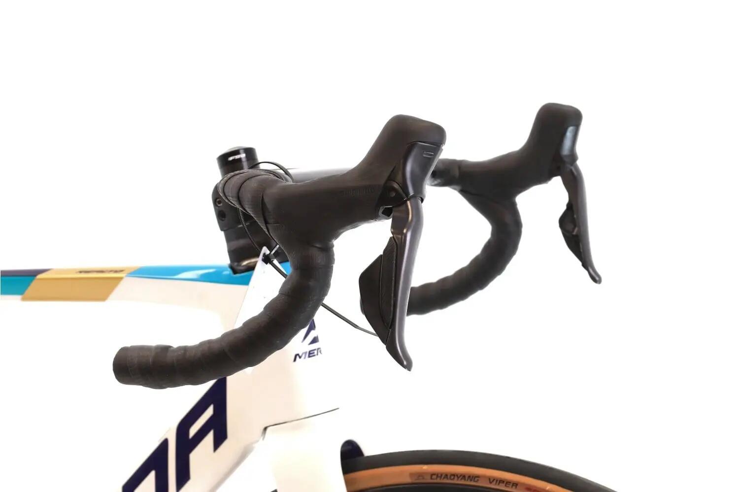 Segunda Vida · Bicicleta estrada ·  Reacto 6000 Di2 12V · Muito bom estado 6/8