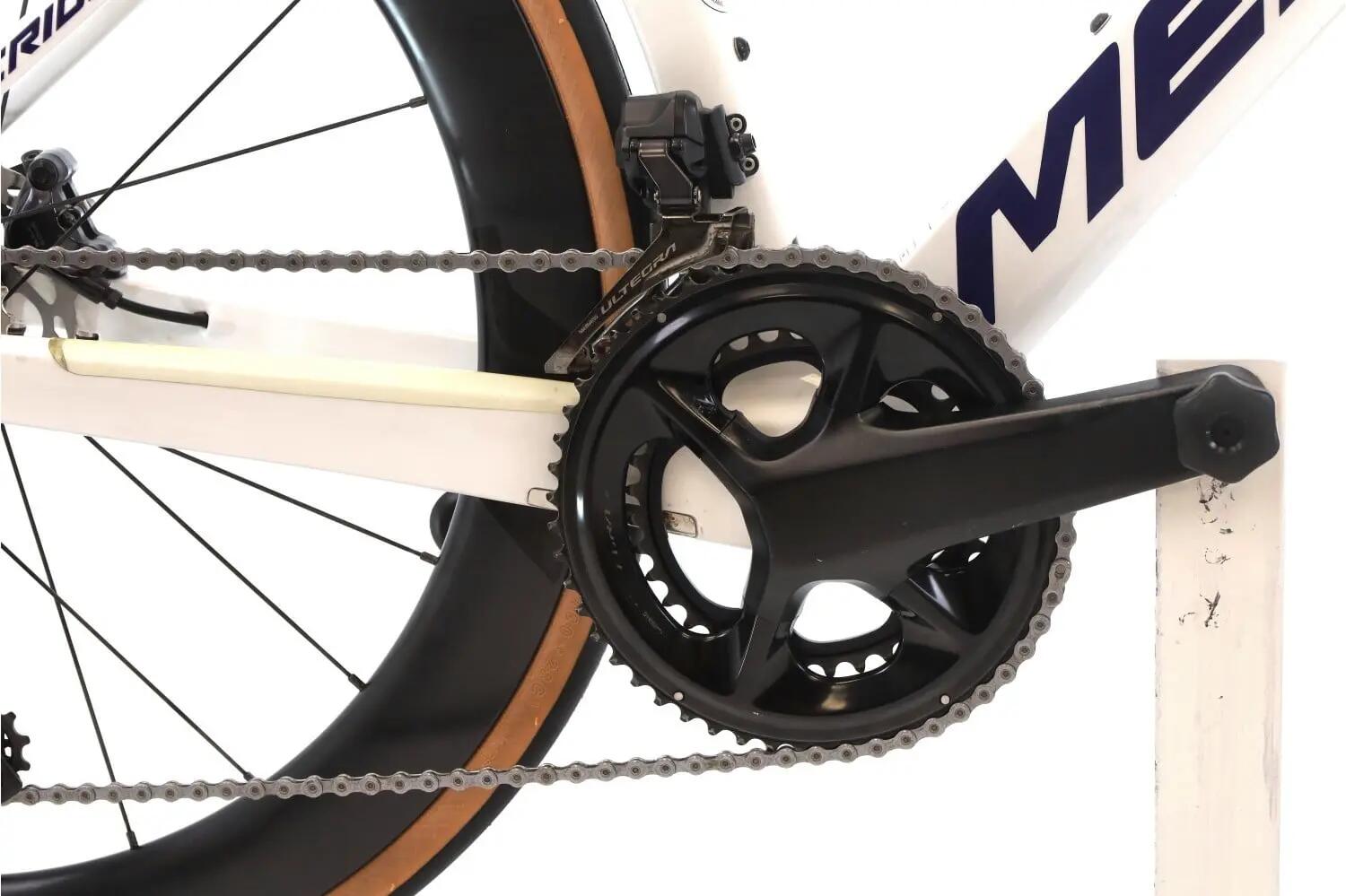 Segunda Vida · Bicicleta estrada ·  Reacto 6000 Di2 12V · Muito bom estado 4/8
