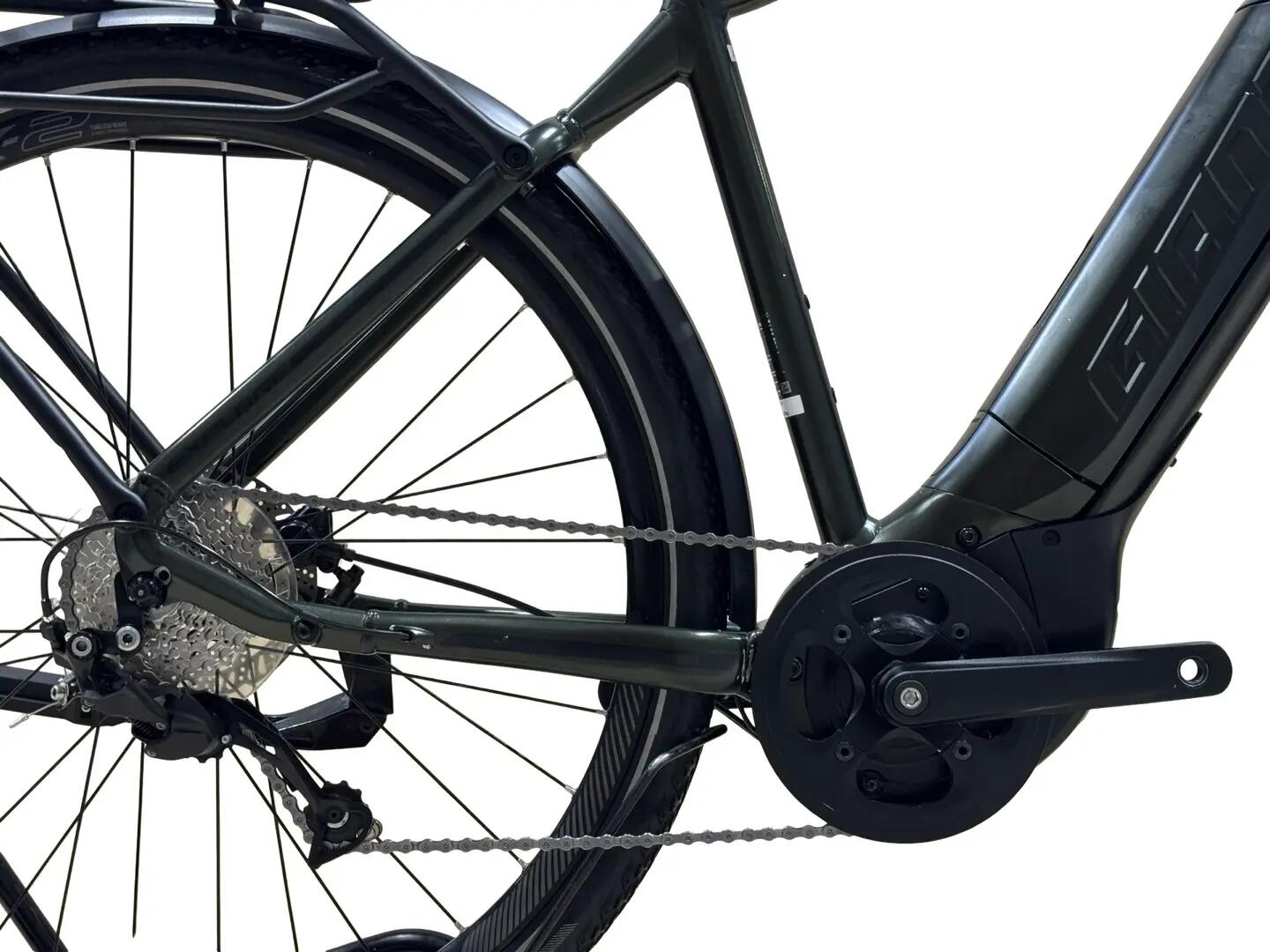 Segunda Vida - bicicleta eléctrica Giant Explore E+ 3 Alivio - Como nuevo 13/15