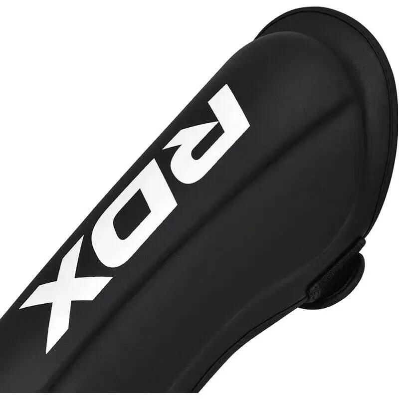 Shin Instep Molded KING - Zwart - Small 8/12