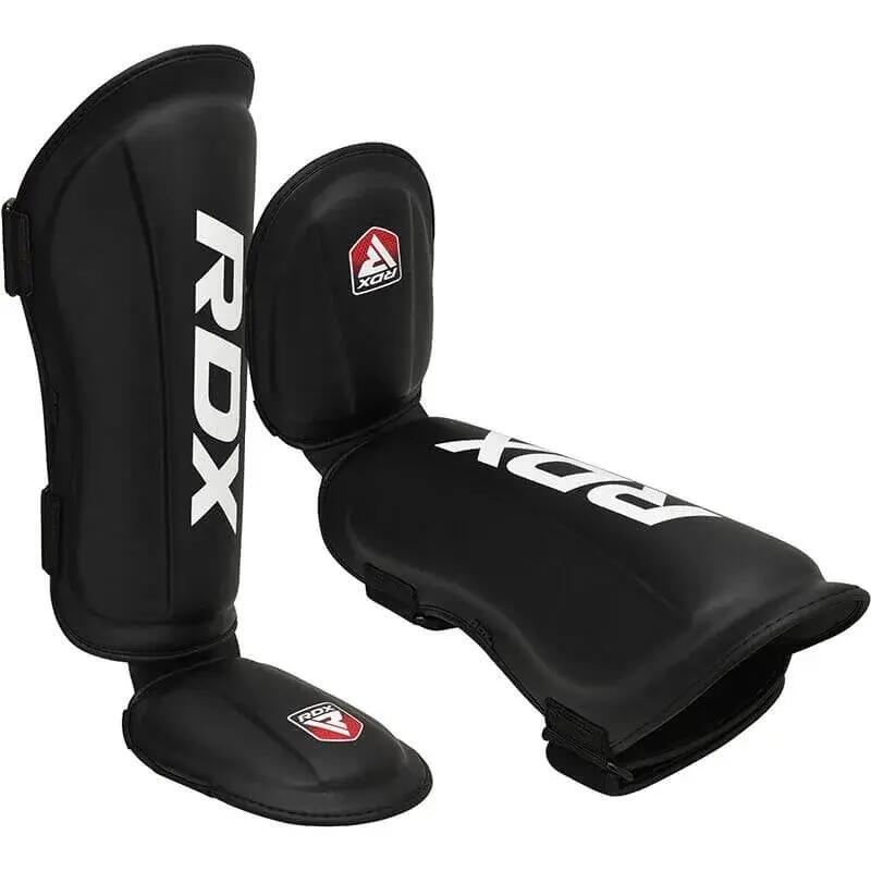 Shin Instep Molded KING - Zwart - Small 11/12