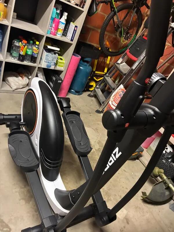 Entre Particuliers - Vélo elliptique zipro 6/7