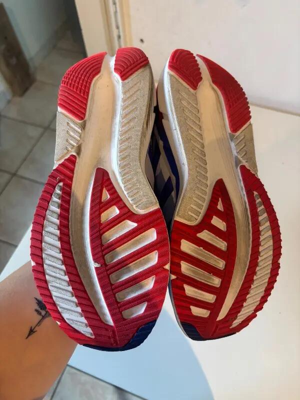 Tussen Particulieren - Adidas Repetitor loopschoenen maat 40 2/4