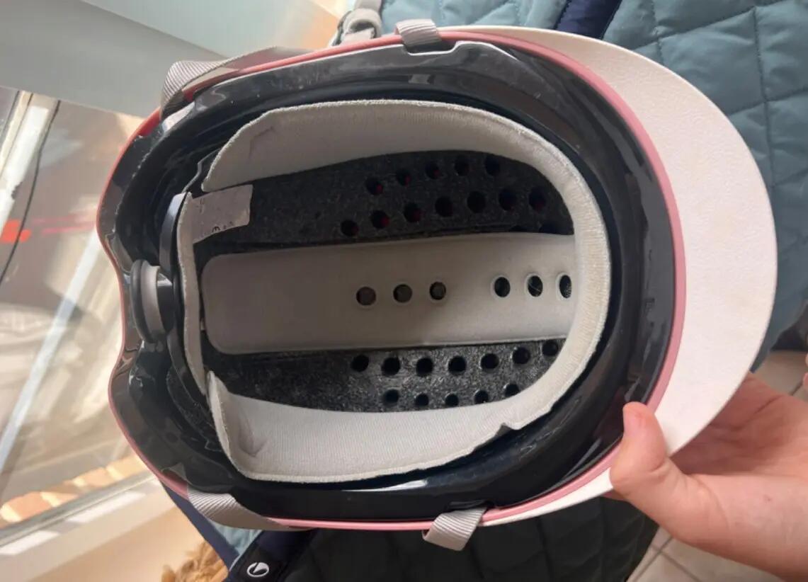 Entre Particuliers - Bombe casque équitation cheval 2/3