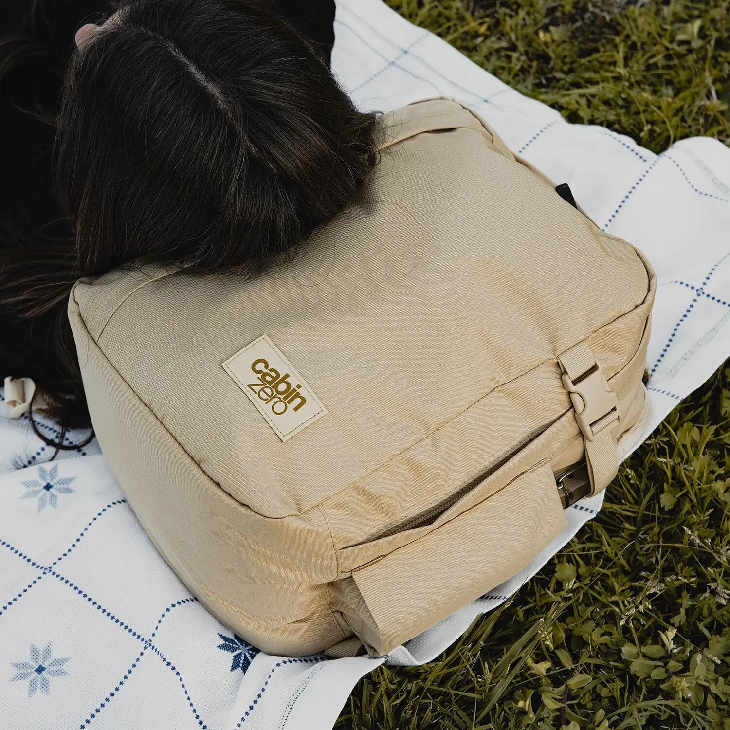Sac à dos de voyage CabinZero Classic Tech 28 9/9
