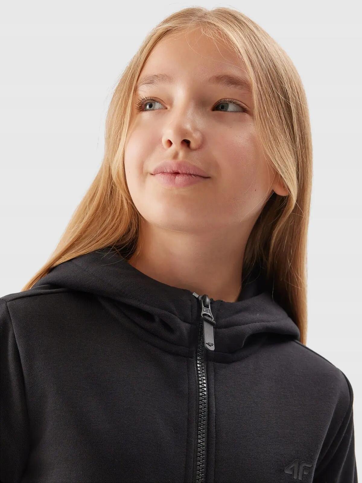 4F BLUZA DZIEWCZĘCA ROZPINANA Z KAPTUREM DRESOWA DZIECIĘCA CZARNA 4/10
