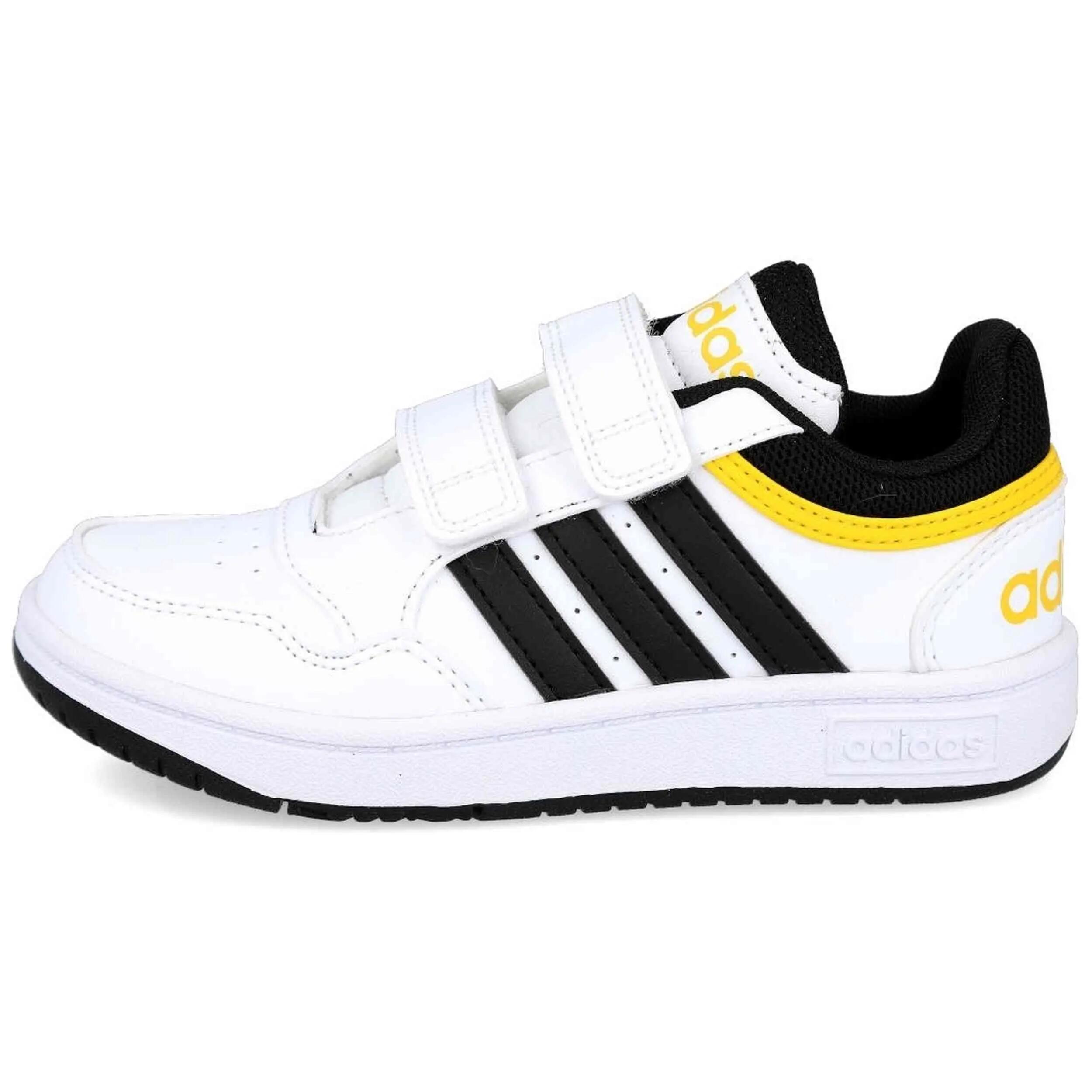 Turnschuhe Adidas Modell 070-957624 für unisex 4/5