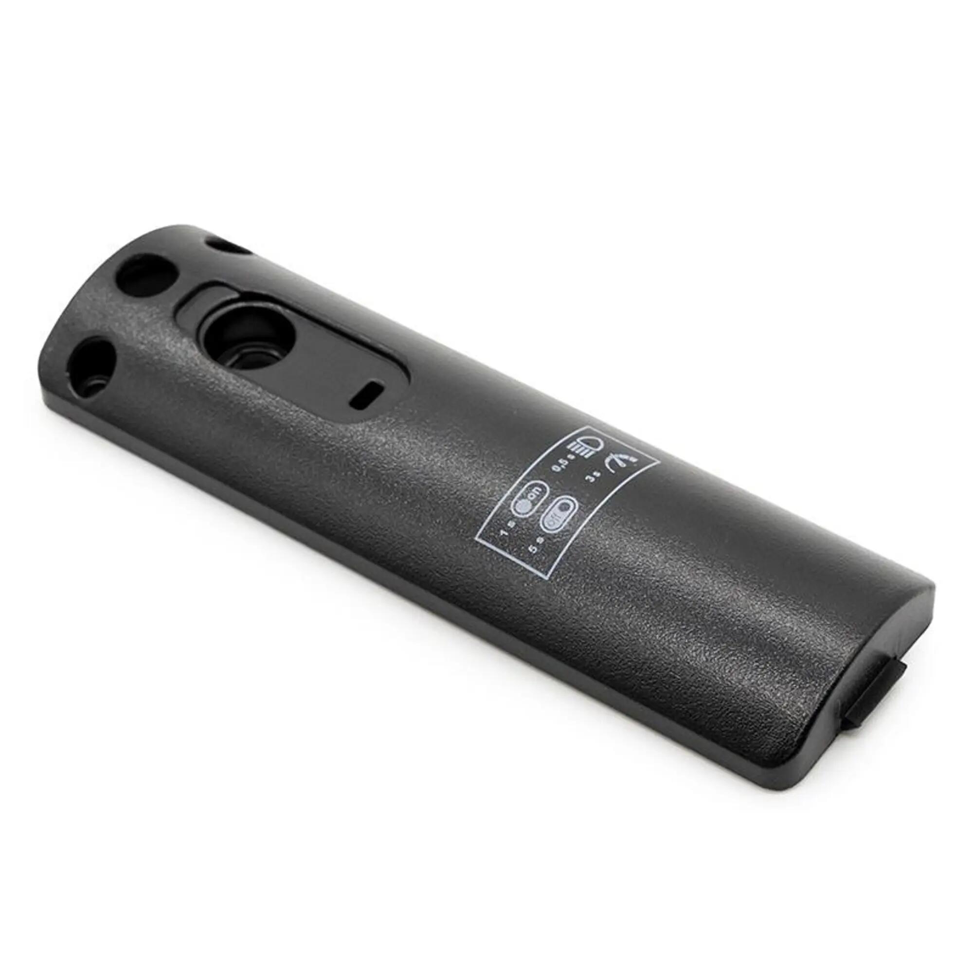 Embellecedor puerto de carga original Wispeed T855 3/3