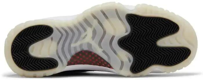 Ténis Air Jordan 11 Low 72-10 3/5