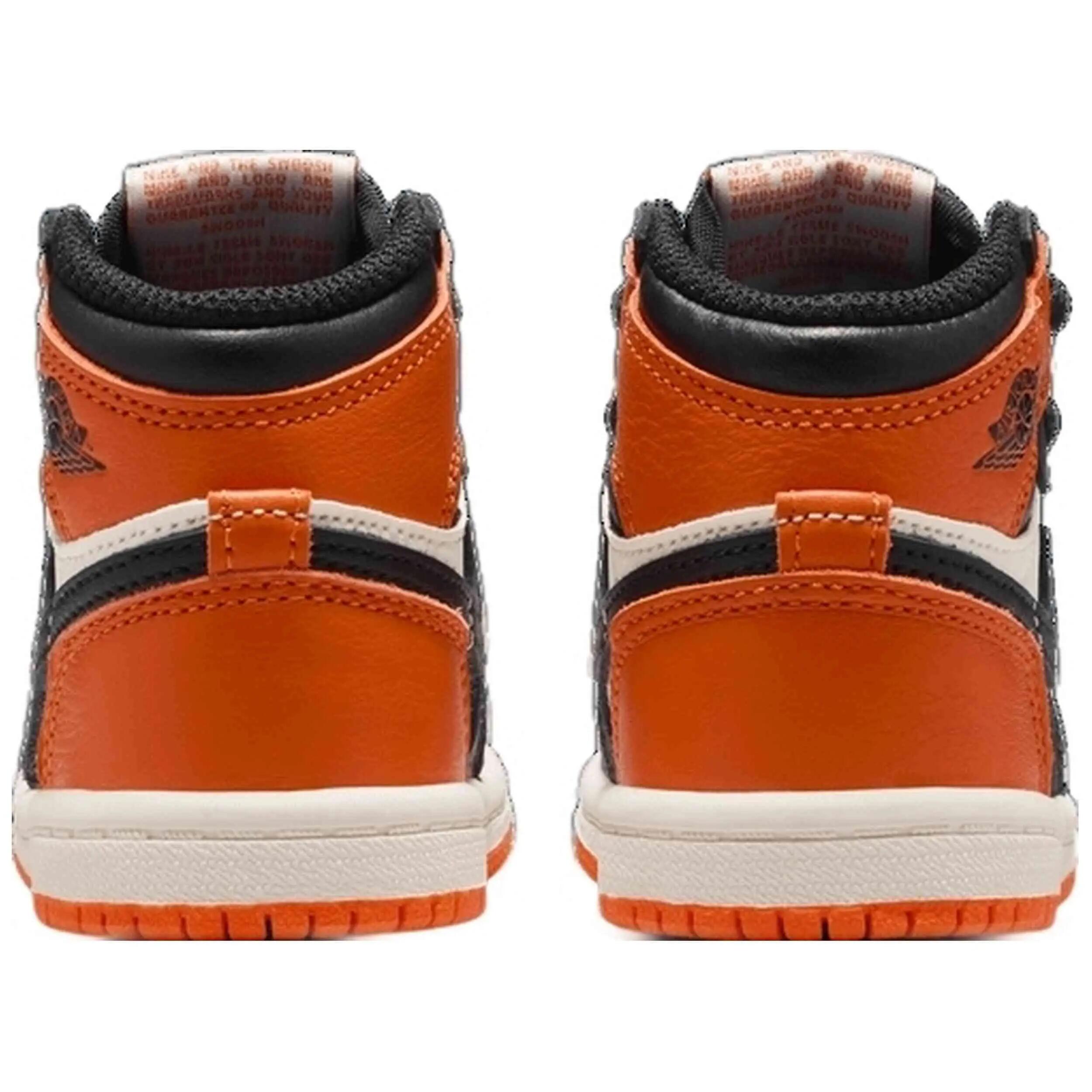 Sapatilhas Jordan modelo Air Jordan 1 Retro High OG TD "Shattered Back para bebê 4/5
