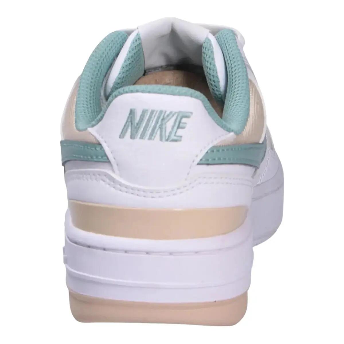 Baskets Nike  Gamma Force 4/7