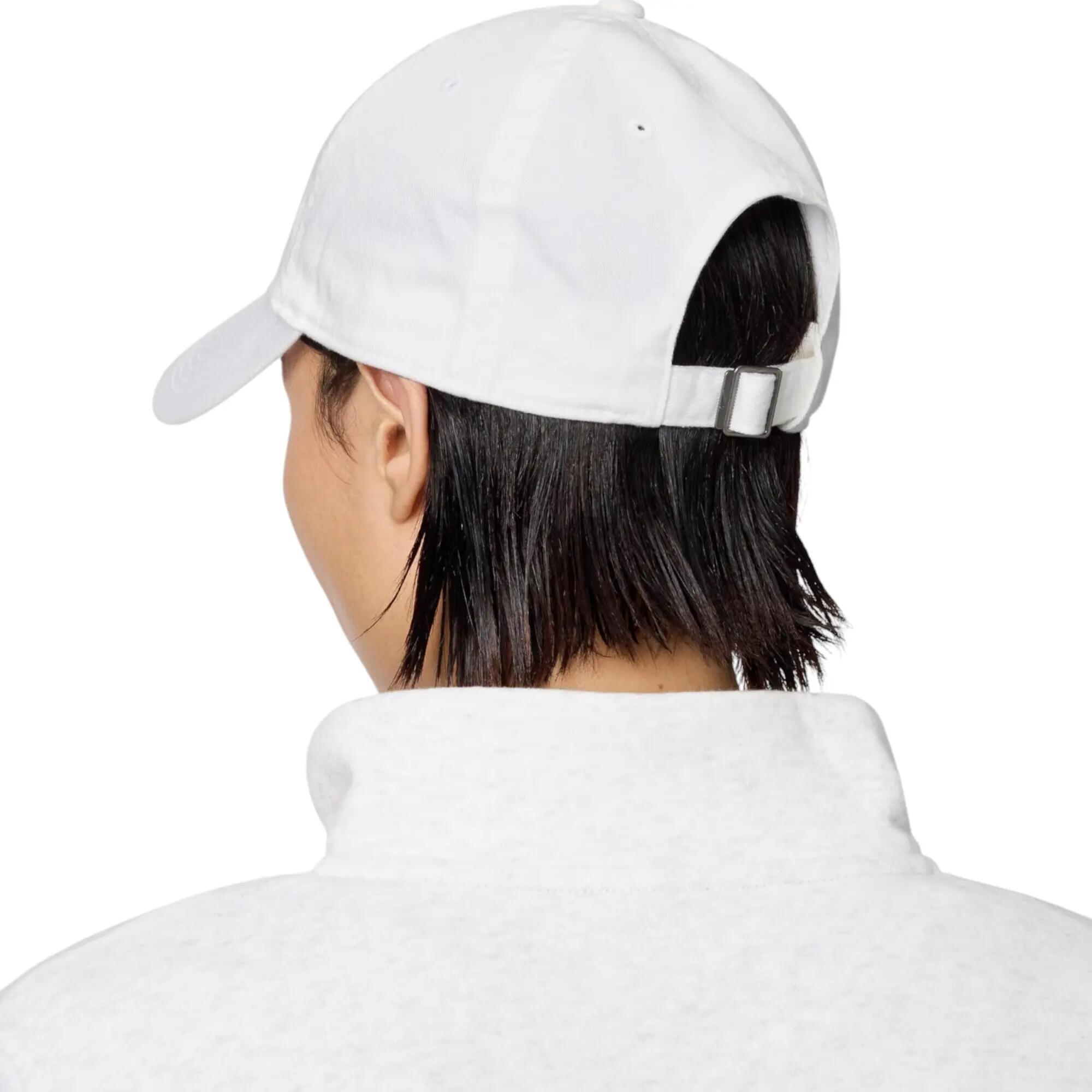 Gorra Club Logotipo Gris-Blanco 3/3