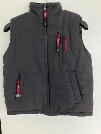 Tussen Particulieren - bodywarmer reverseble maat 116