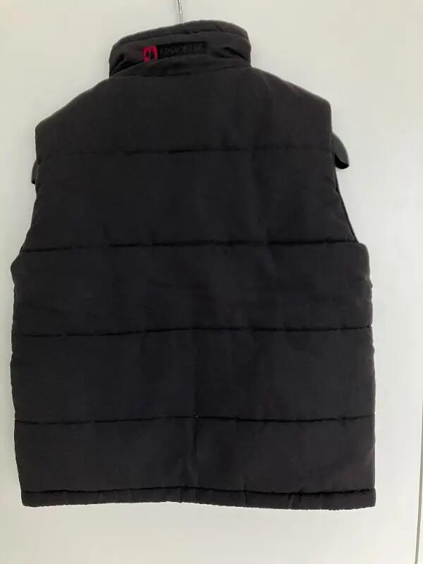 Tussen Particulieren - bodywarmer reverseble maat 116 4/7