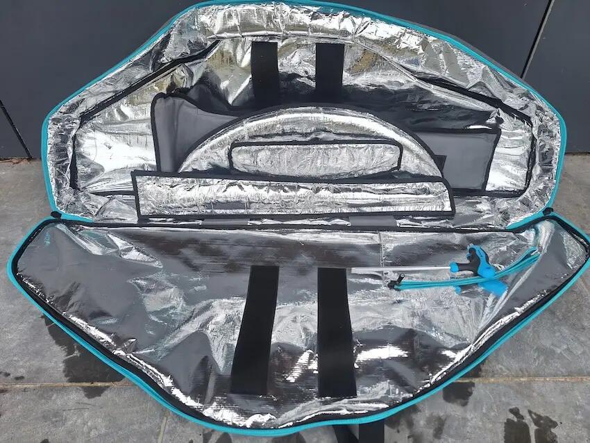 Entre Particuliers - Duotone - Planche de kitefoil + mât de 75 cm + foi 4/7