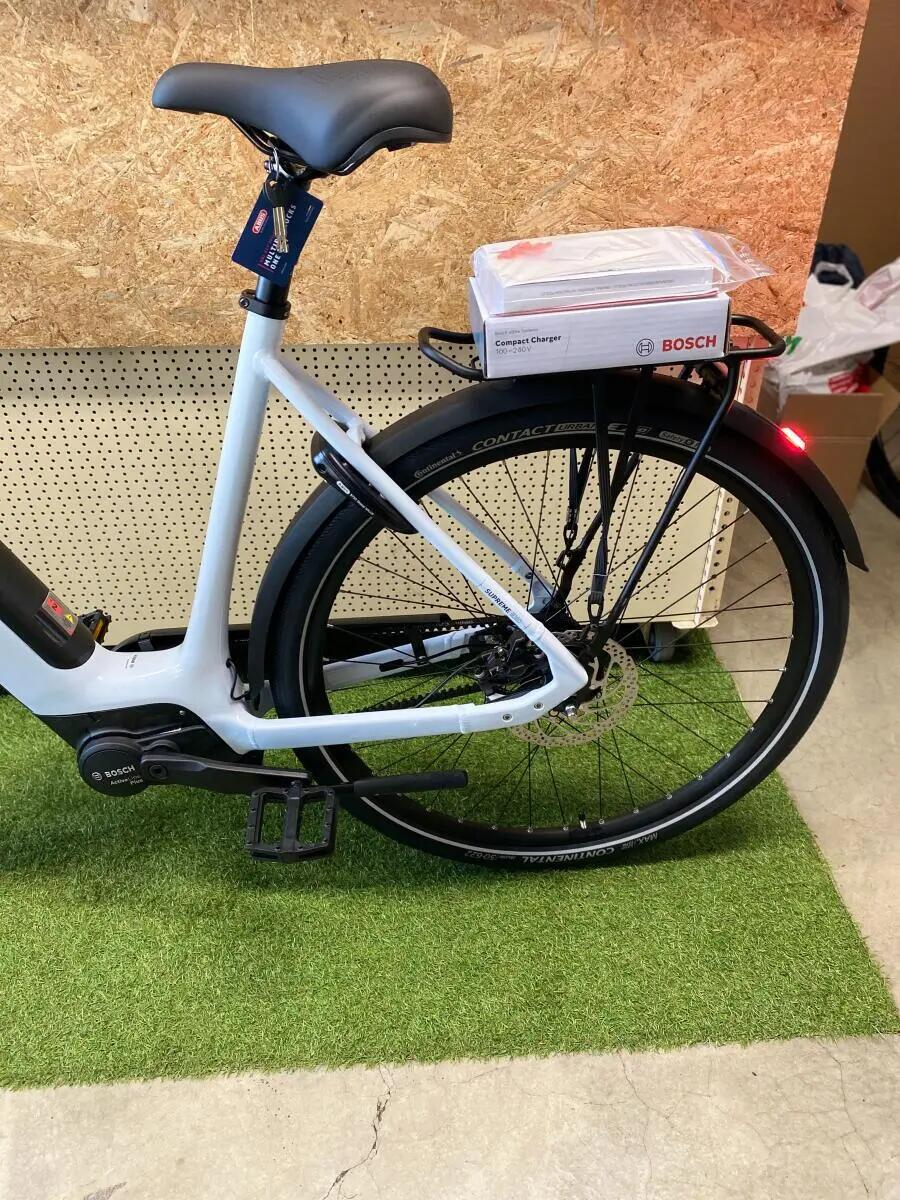 Cube E 500Wh, wit 6/7