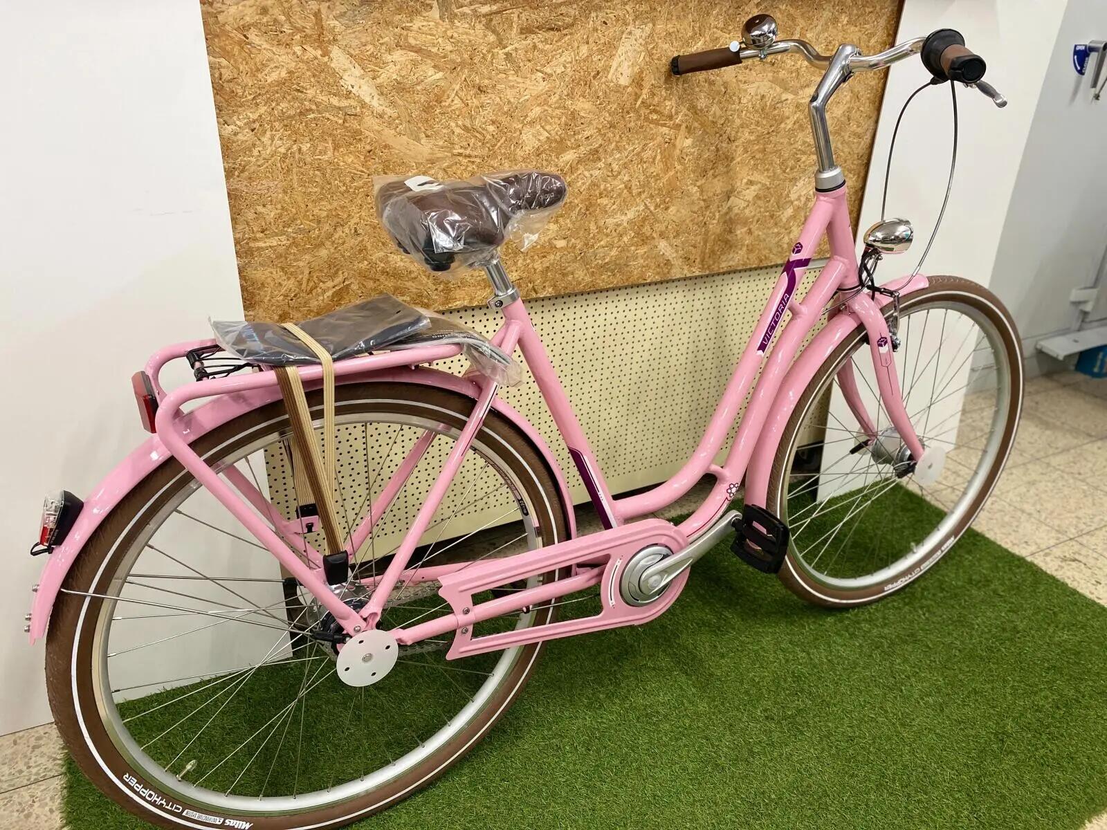 Victoria r, roze 4/7