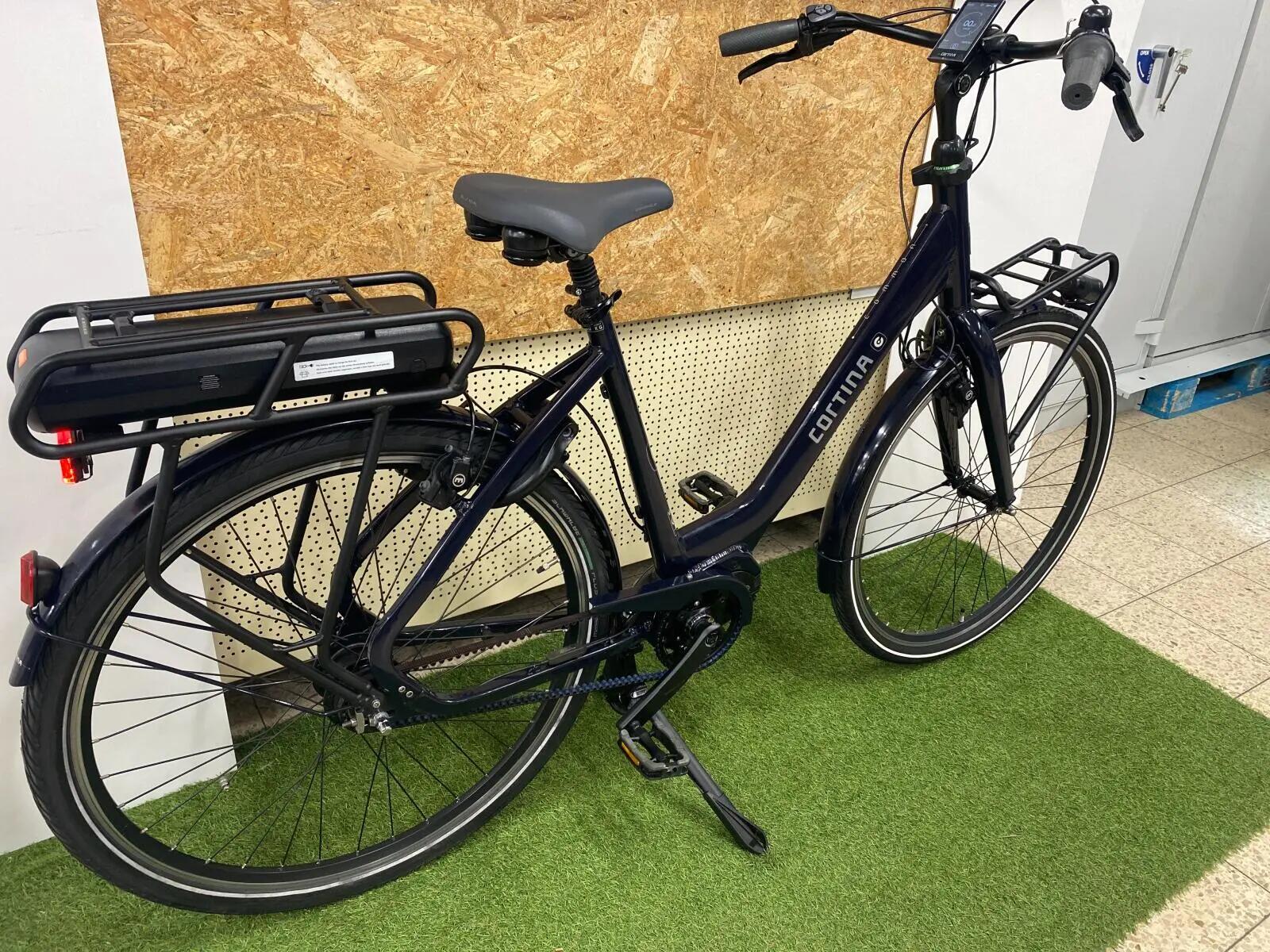 Cortina E 750Wh, zwart 3/7