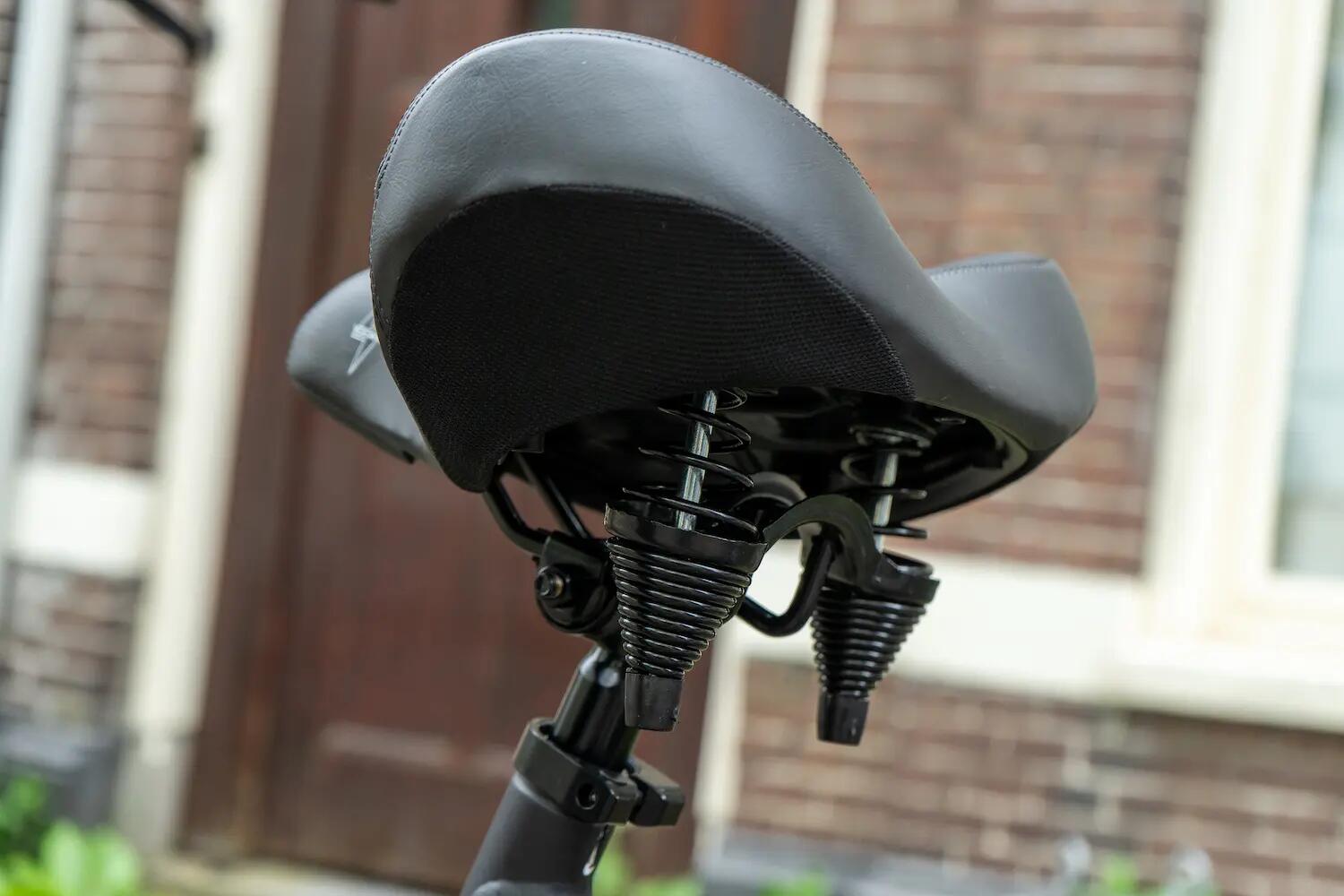 Voltano City XXXL Fietszadel Met Uitsparing 2/7