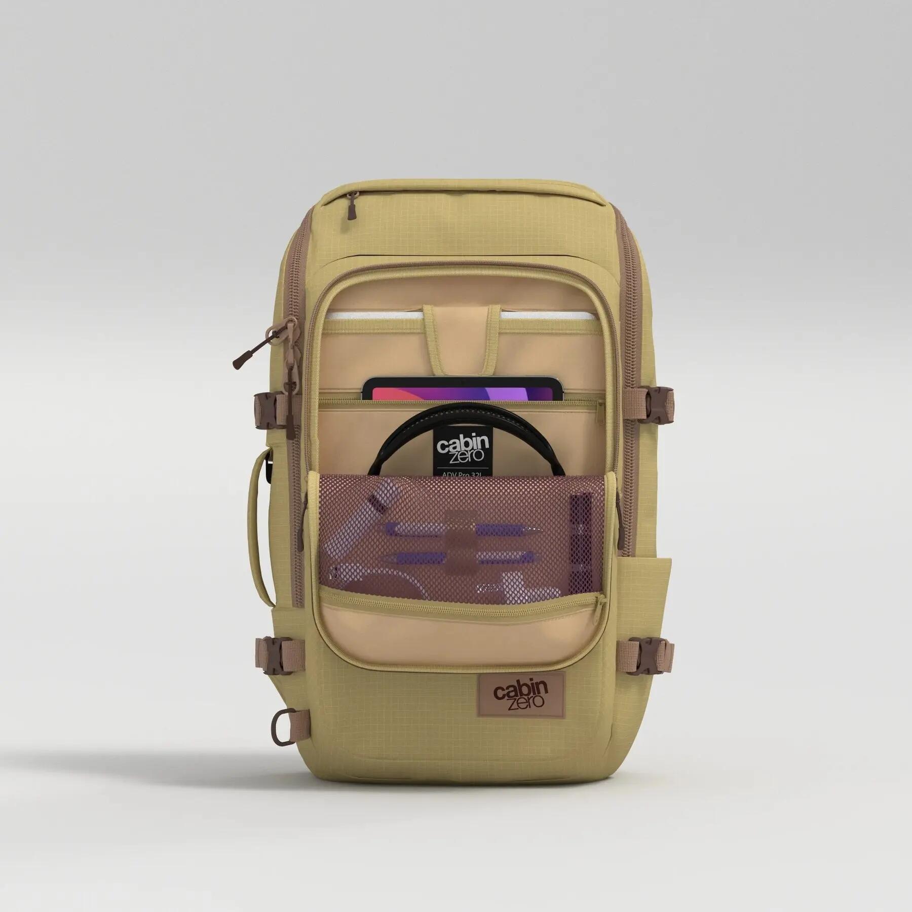 Cestovní batoh CabinZero Adventure Pro 32 l 8/13