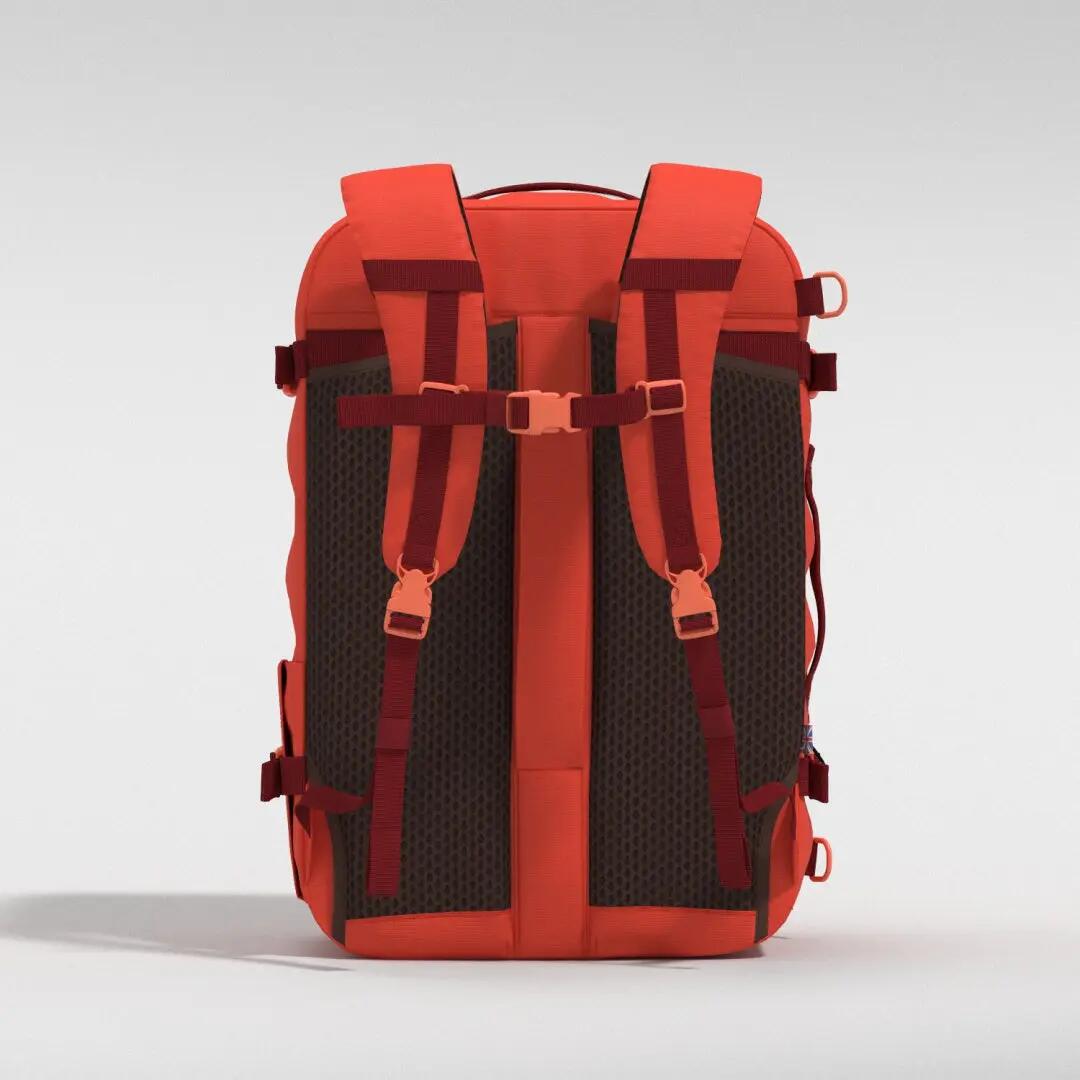 Cestovní batoh CabinZero Classic Plus 42 l 8/12