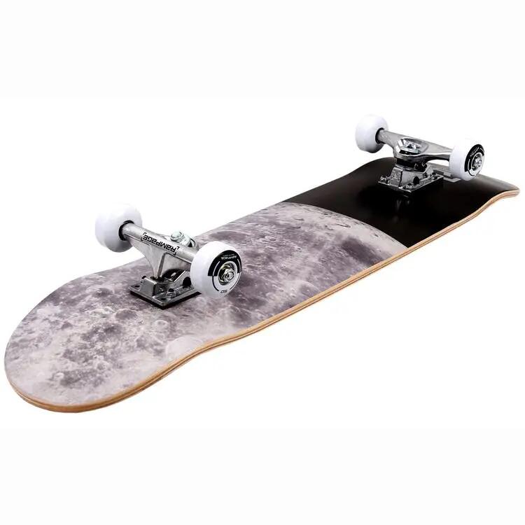 Patineta Rampage Moonscape 8" 2/5