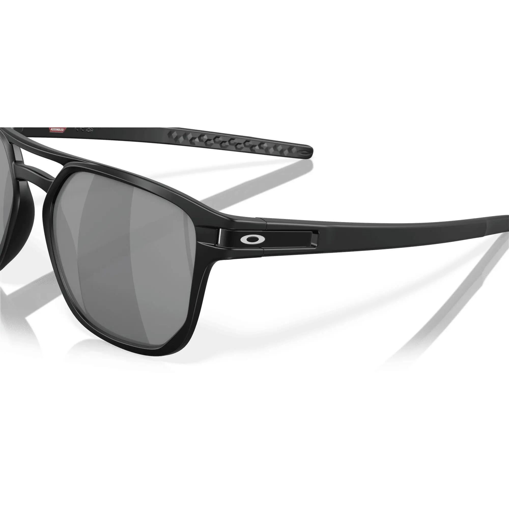Oakley LATCH BETA Sunglasses 54/18/140 Propionate Prizm™ 7/13
