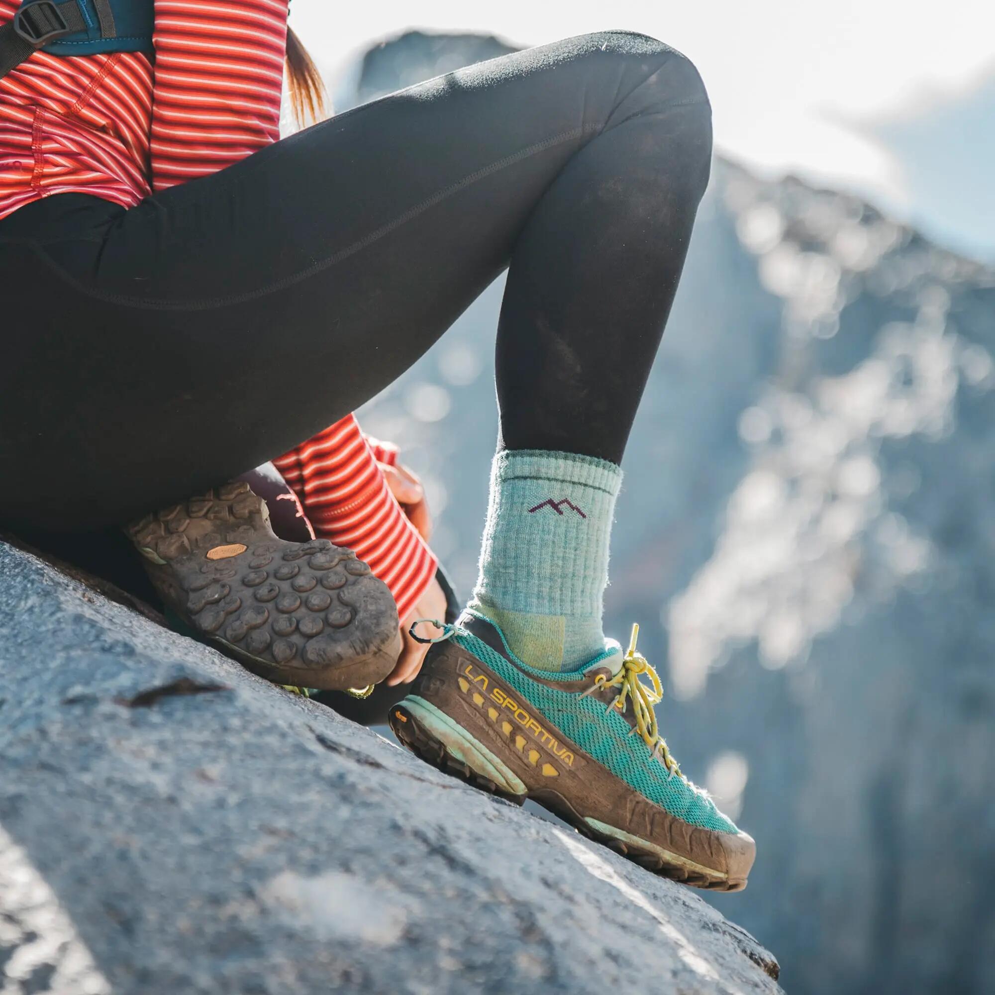 Darn Tough Chaussettes Femme Micro Crew Randonnée Mi-Épaisses Laine Mérinos 5/7