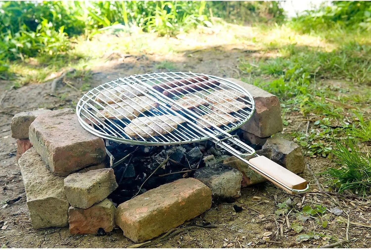 Grelha redonda para churrasco com cabo duplo em madeira (57x30x3cm) 3/7