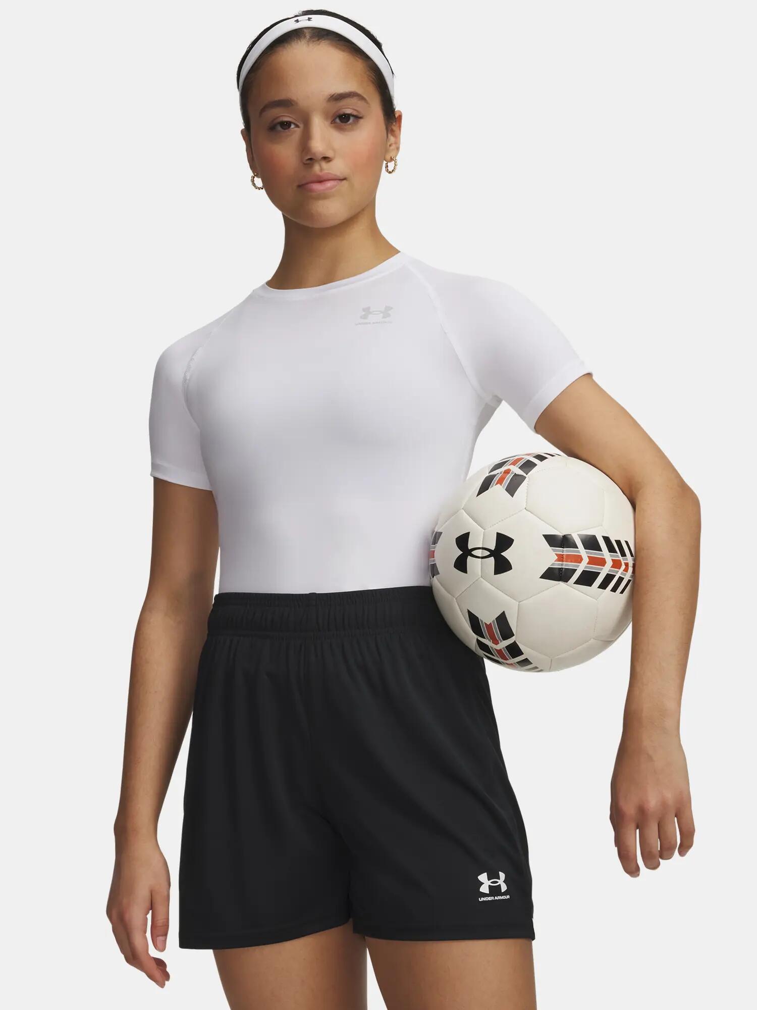 UNDER ARMOUR picture