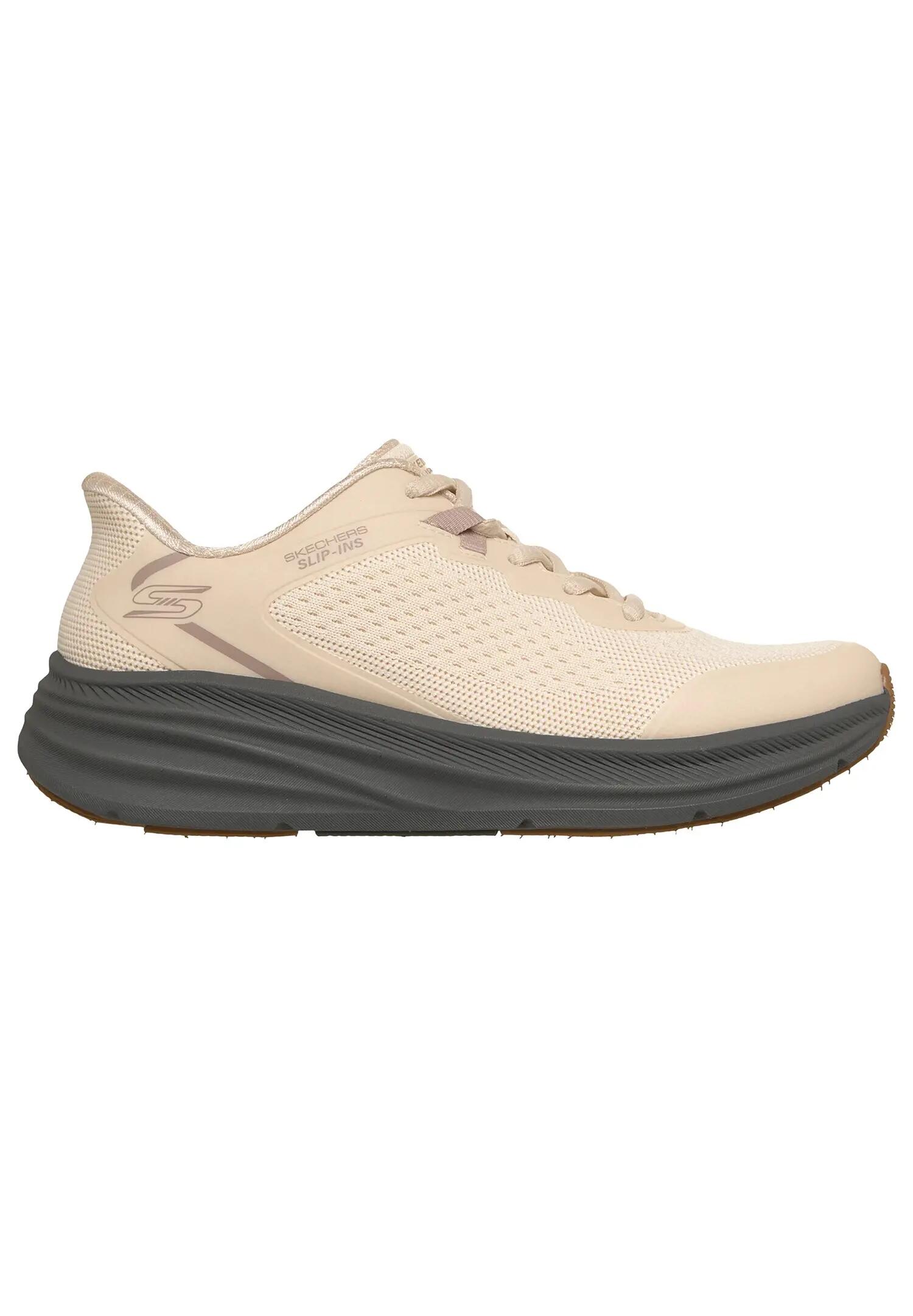 SKECHERS picture