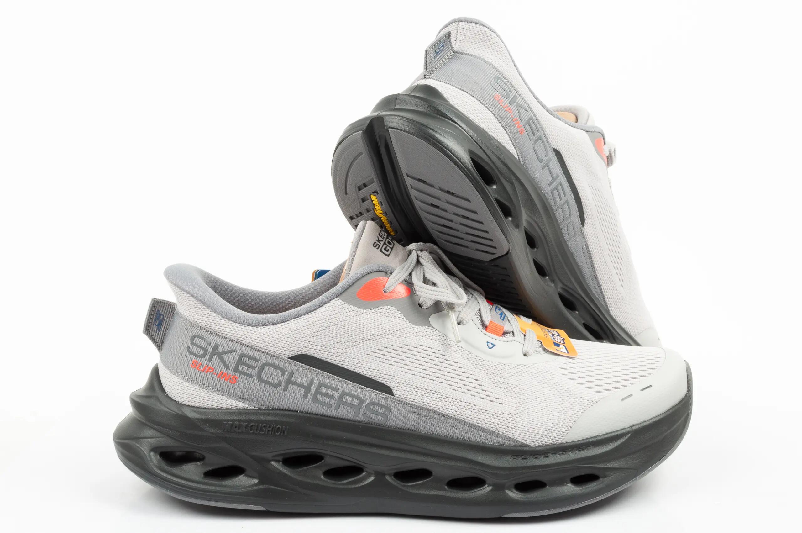 Buty sportowe męskie Skechers Max Cushioning Glide-Step Slip-ins 8/9