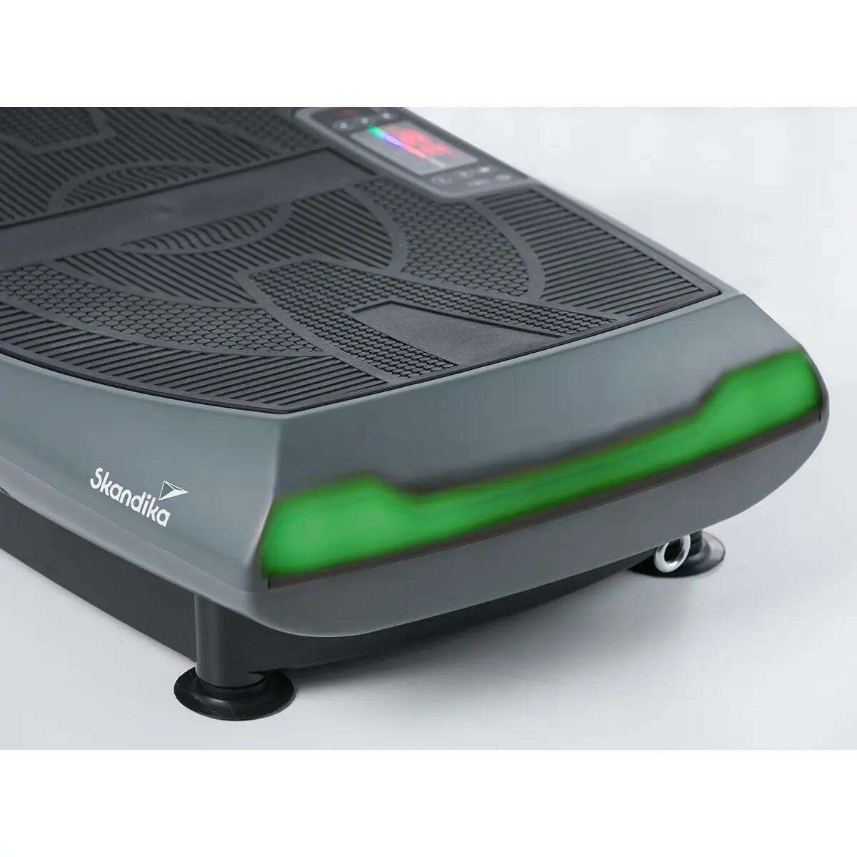 Platforma treningowa V2000 z wibracjami 4D do 35 Hz, Curved Technology + pilot 9/10