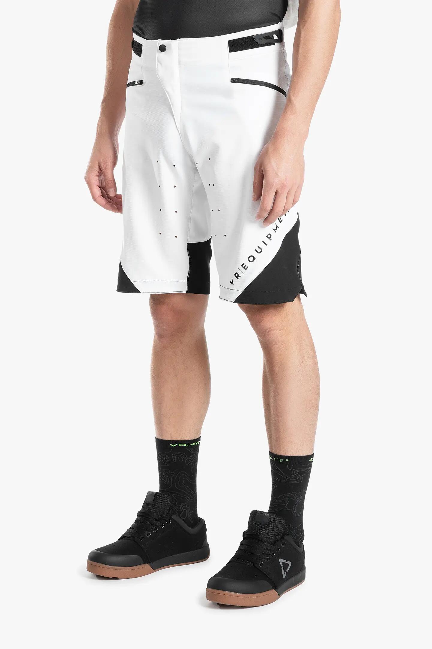 pantaloncini - motocross - uomo - comodi e versatili - bianco. 3/7