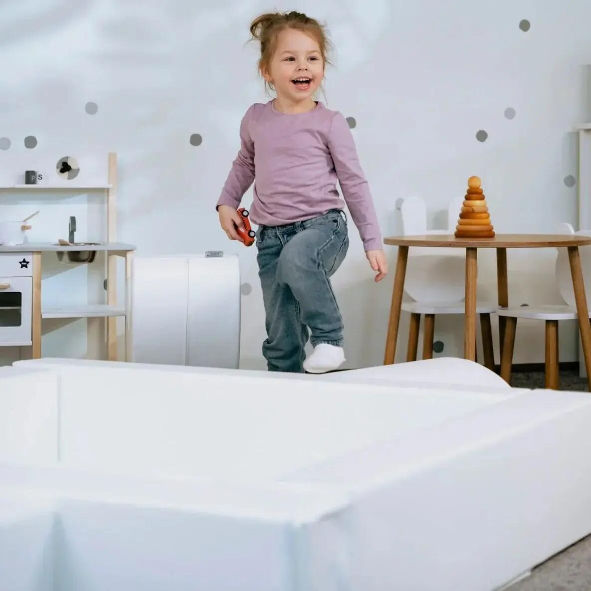 Bébé & Tout-petit Piscine à Balles Carrée en Mousse Blanche 2/7
