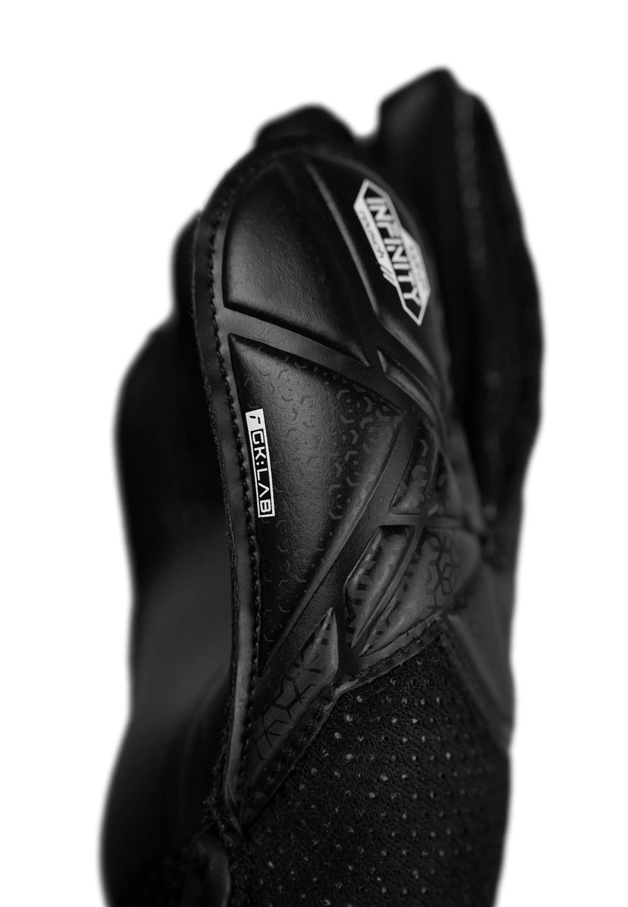 Guanti portiere per bambini Reusch Football Attrakt Infinity 7/7