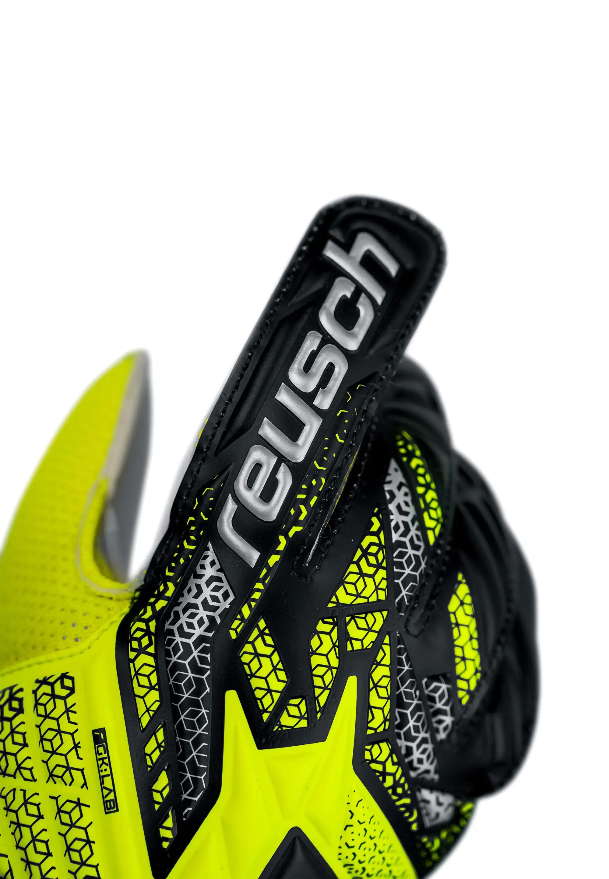 REUSCH Torwarthandschuhe Attrakt Solid Junior 5/15