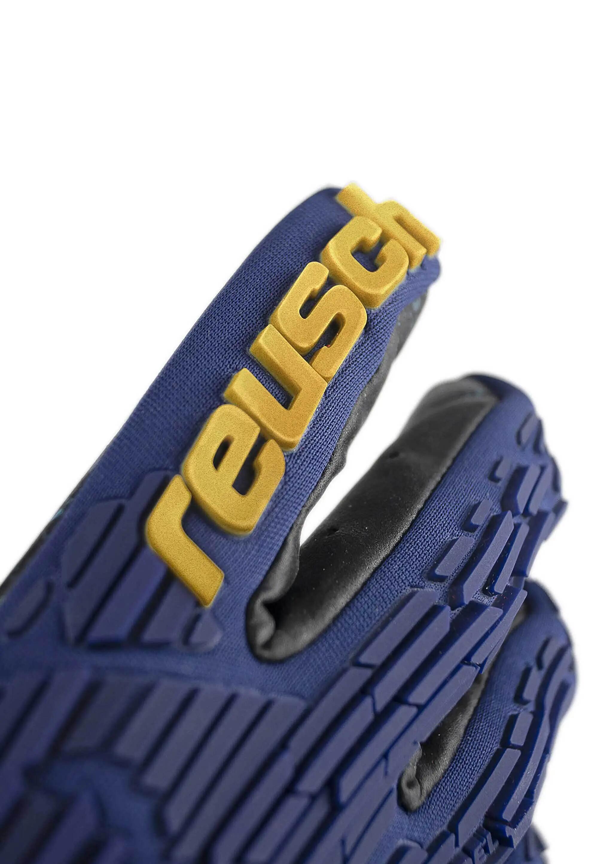 REUSCH Gants de gardien Attrakt Freegel Fusion Goaliator 5/10
