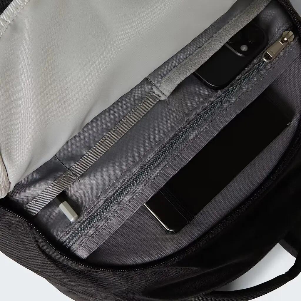 Mochila Negra The North Face Router Black 5/7
