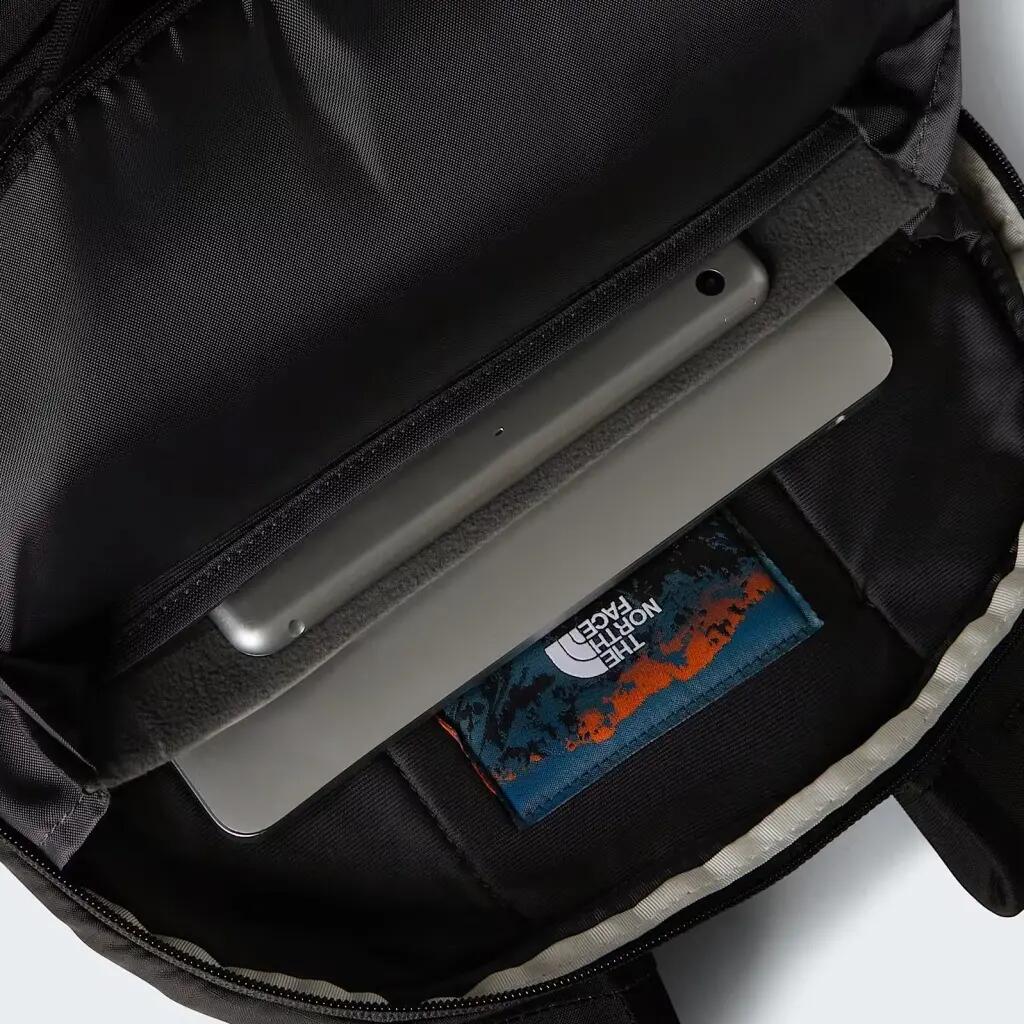 Mochila Negra The North Face Router Black 4/7