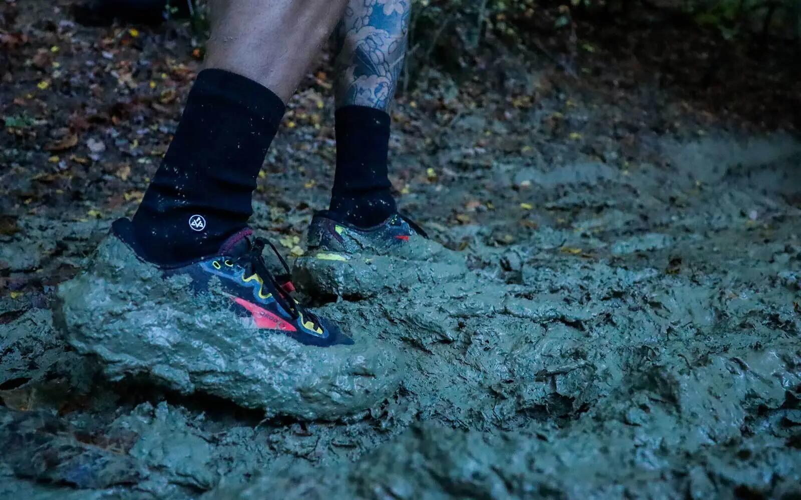 Chaussettes Imperméables TRAIL-DRY Vert kaki en Fibres de Bambou | Trail, Trek 6/8
