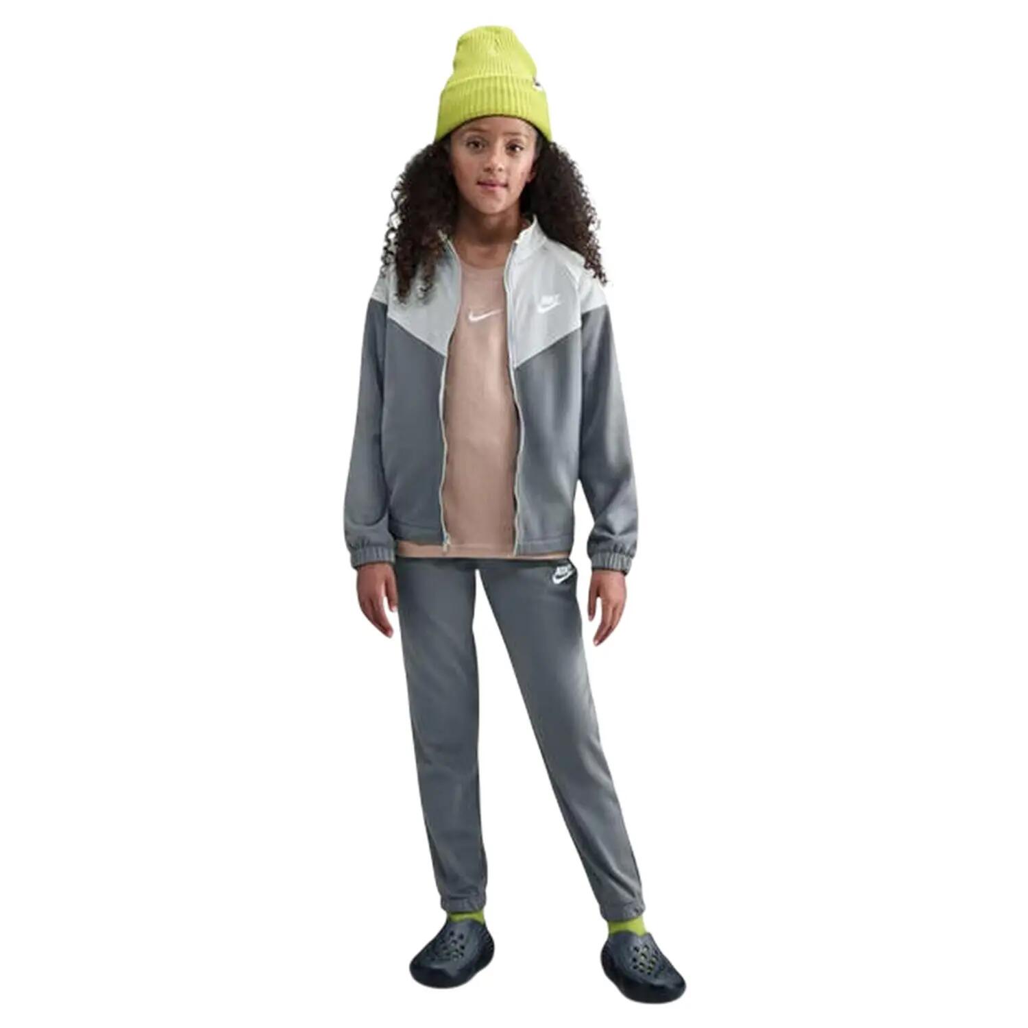 NIKE picture