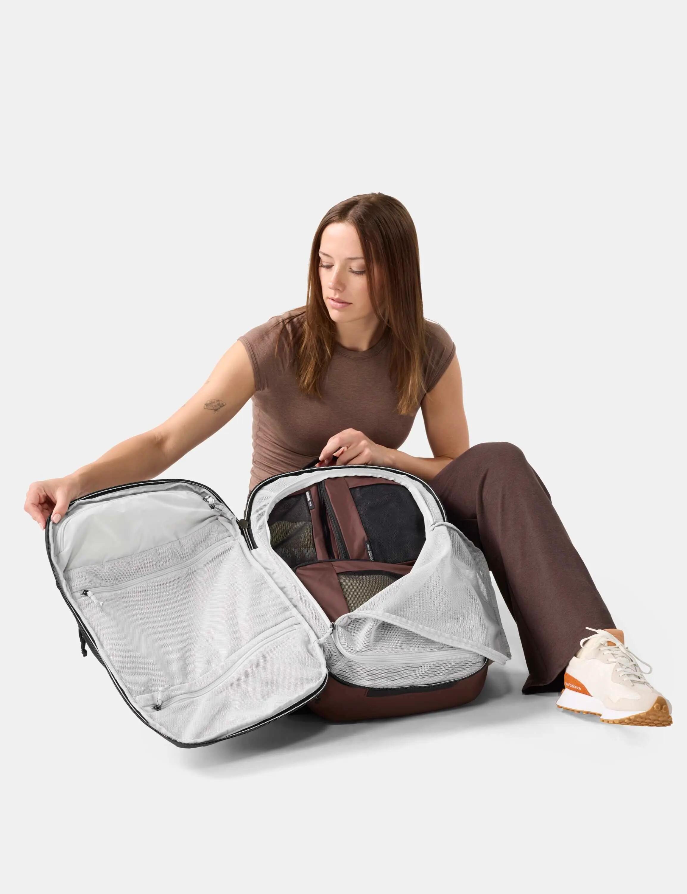 Erwachsene - Reise - Rucksack - handgepäcktauglich - weinrot 9/14