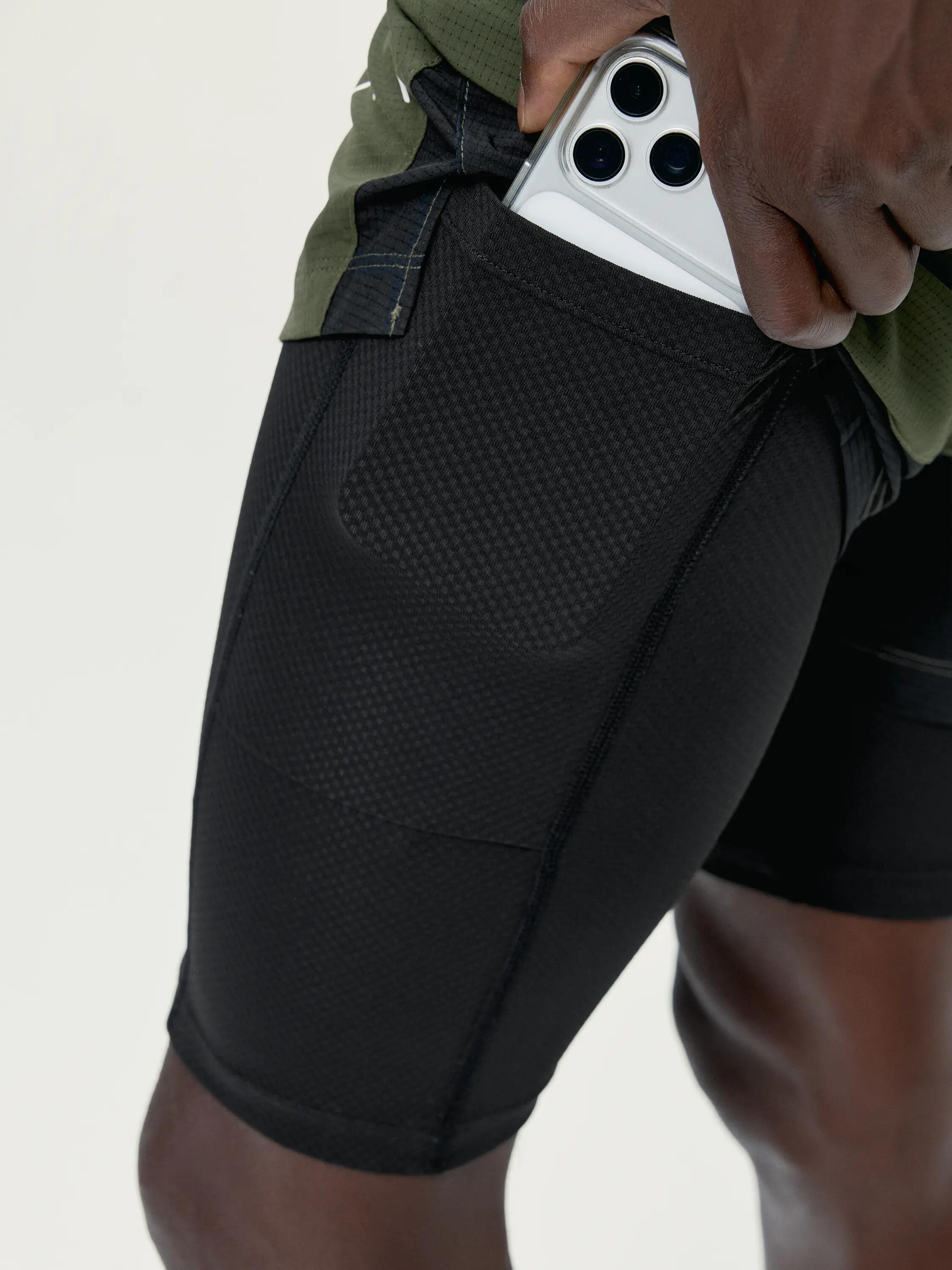 Pantalón corto deportivo de hombre Strider 2 en 1 con bolsillos 4/6