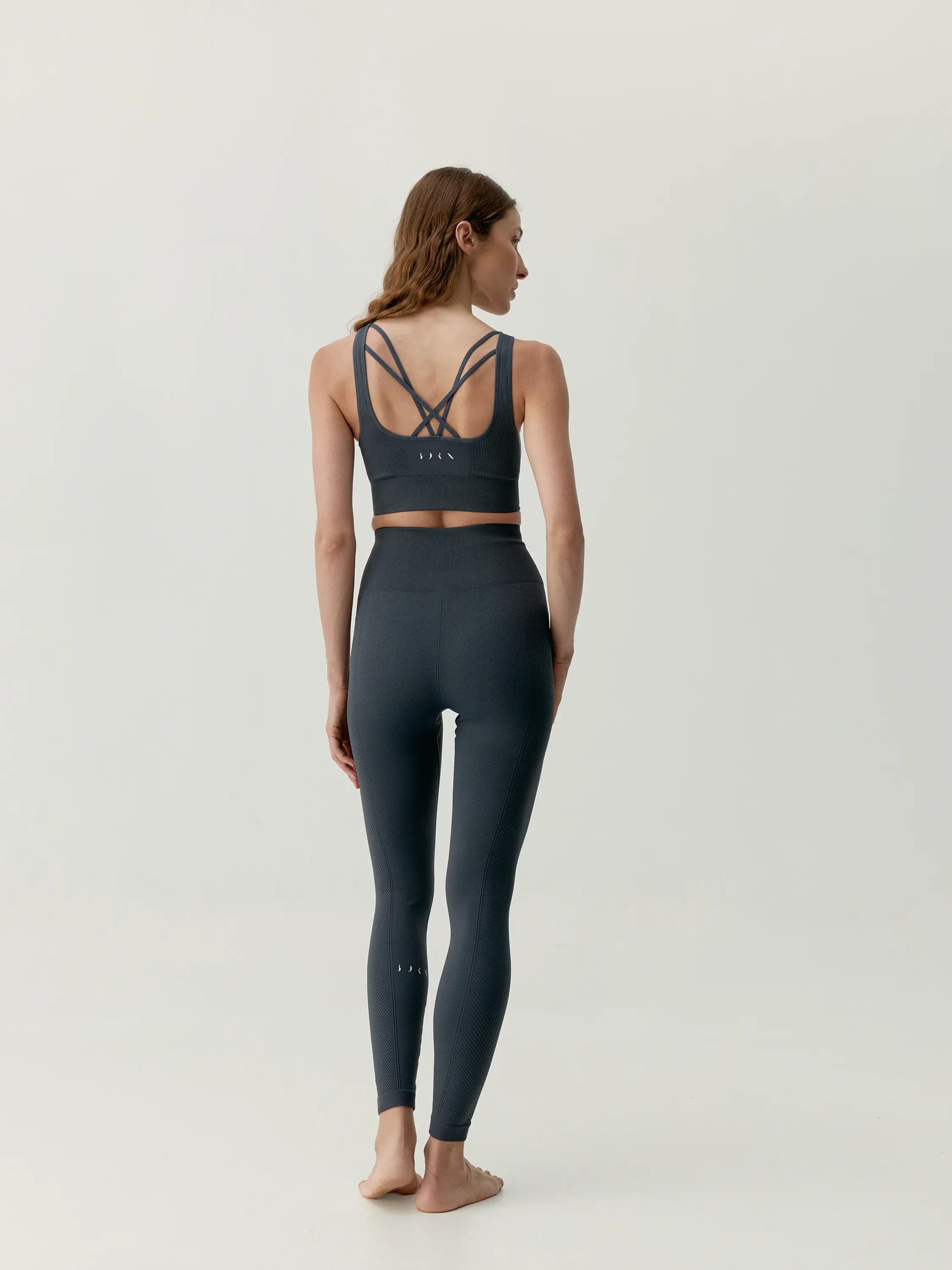 Sport-BH Damen Naisha Nahtlos mittlerer Halt Träger herausnehmbare Pads 7/9