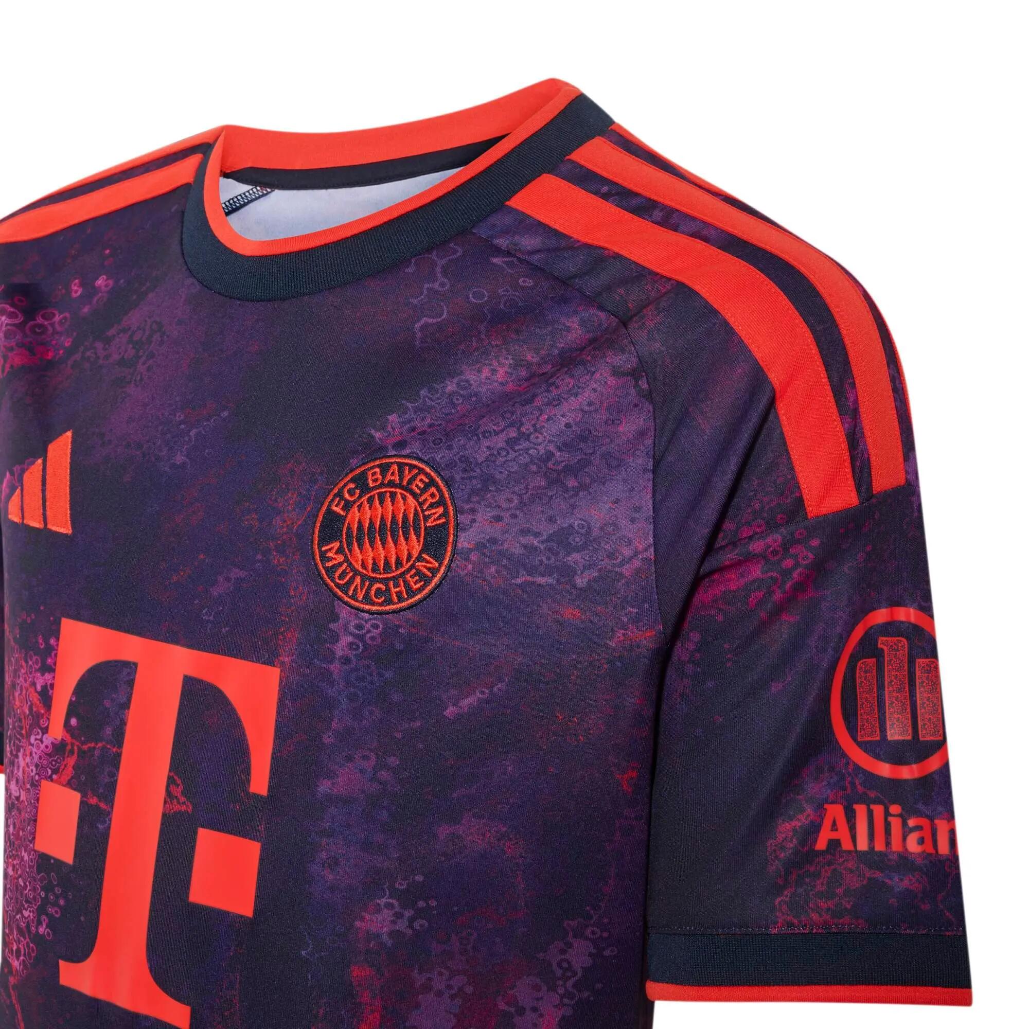 Koszulka wyjazdowa dziecięca Bayern Monachium 2026/27 8/10