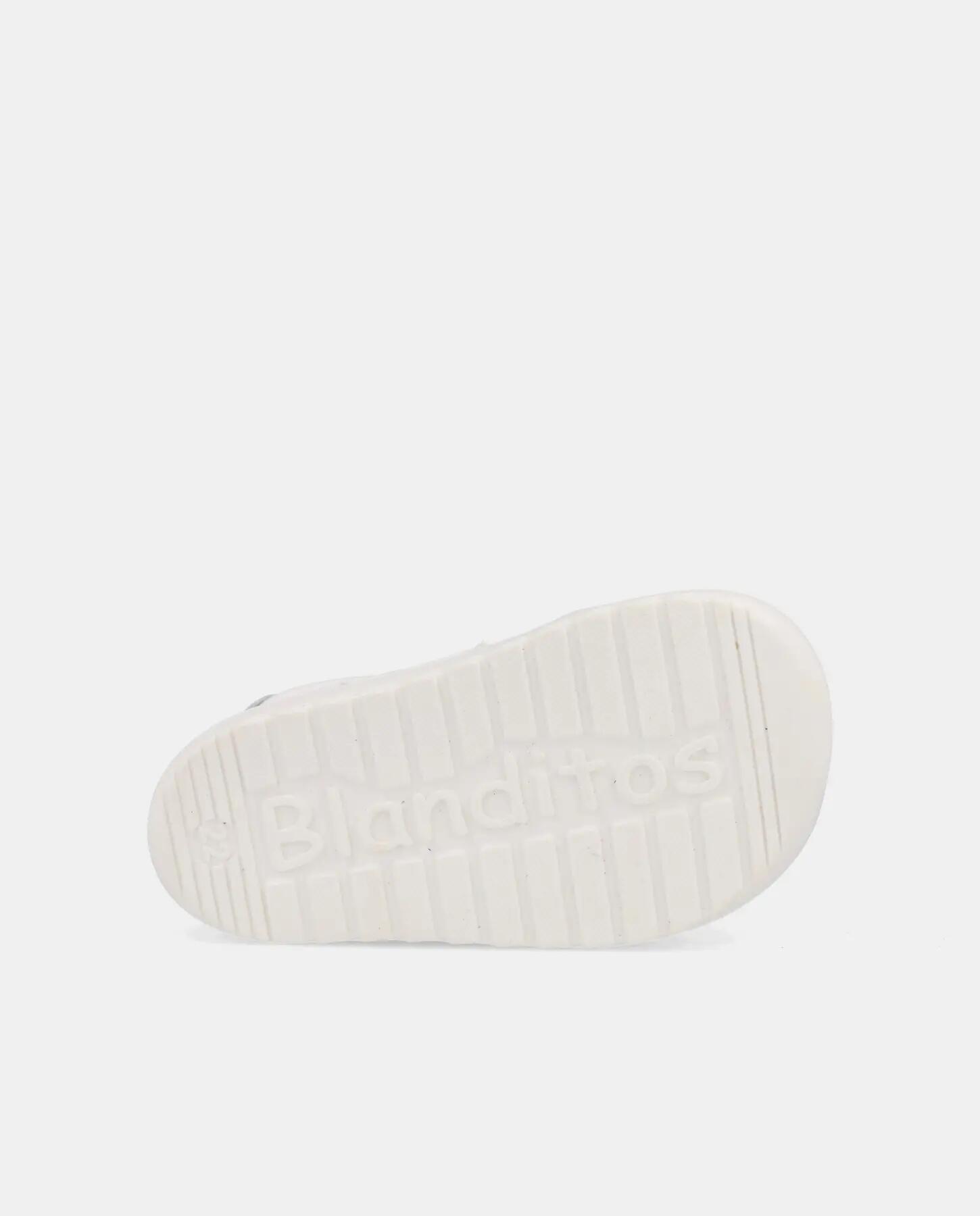 Zapatillas Deportivas Barefoot Blancas Infantiles Blanditos Atenas_22 3/3